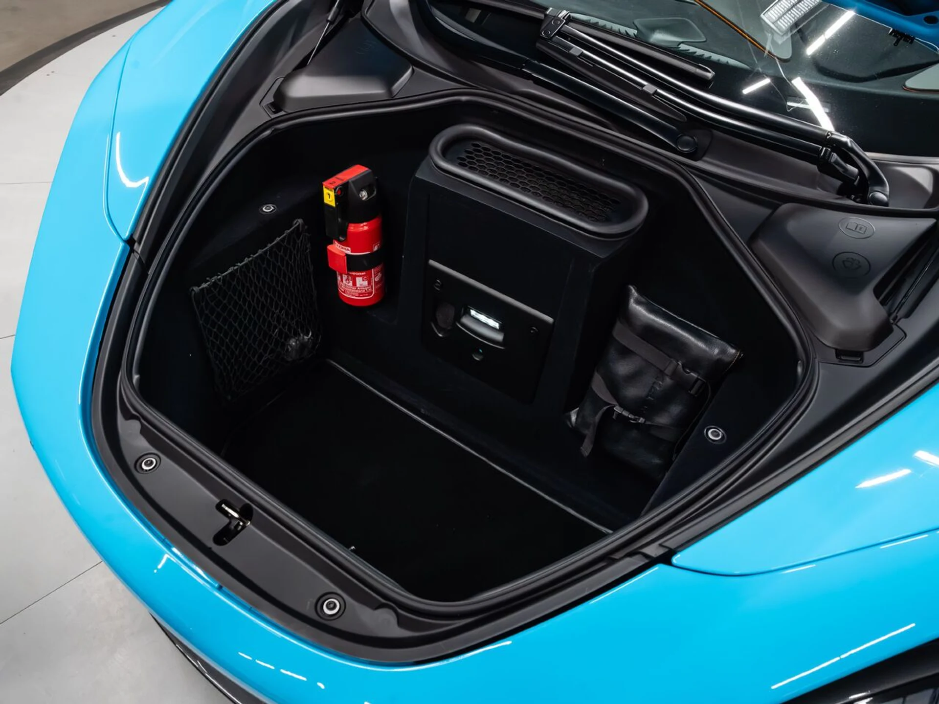 mph082_4114367598_mclaren_720s_2018_f24f21e6dd