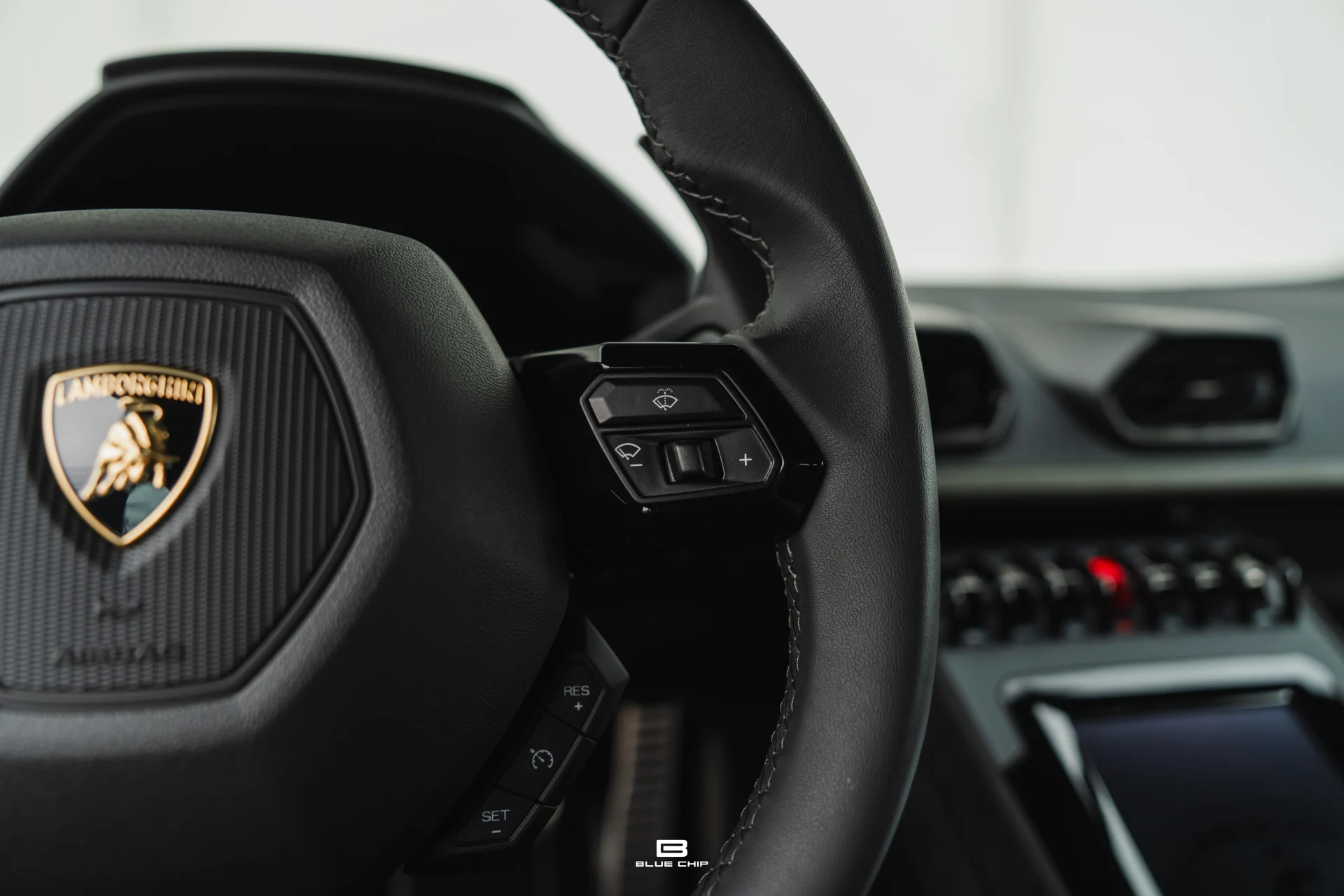 mph082_4133633646_6958469ed3c3c58b8b3d3764_A7400744_dadb8dac1f