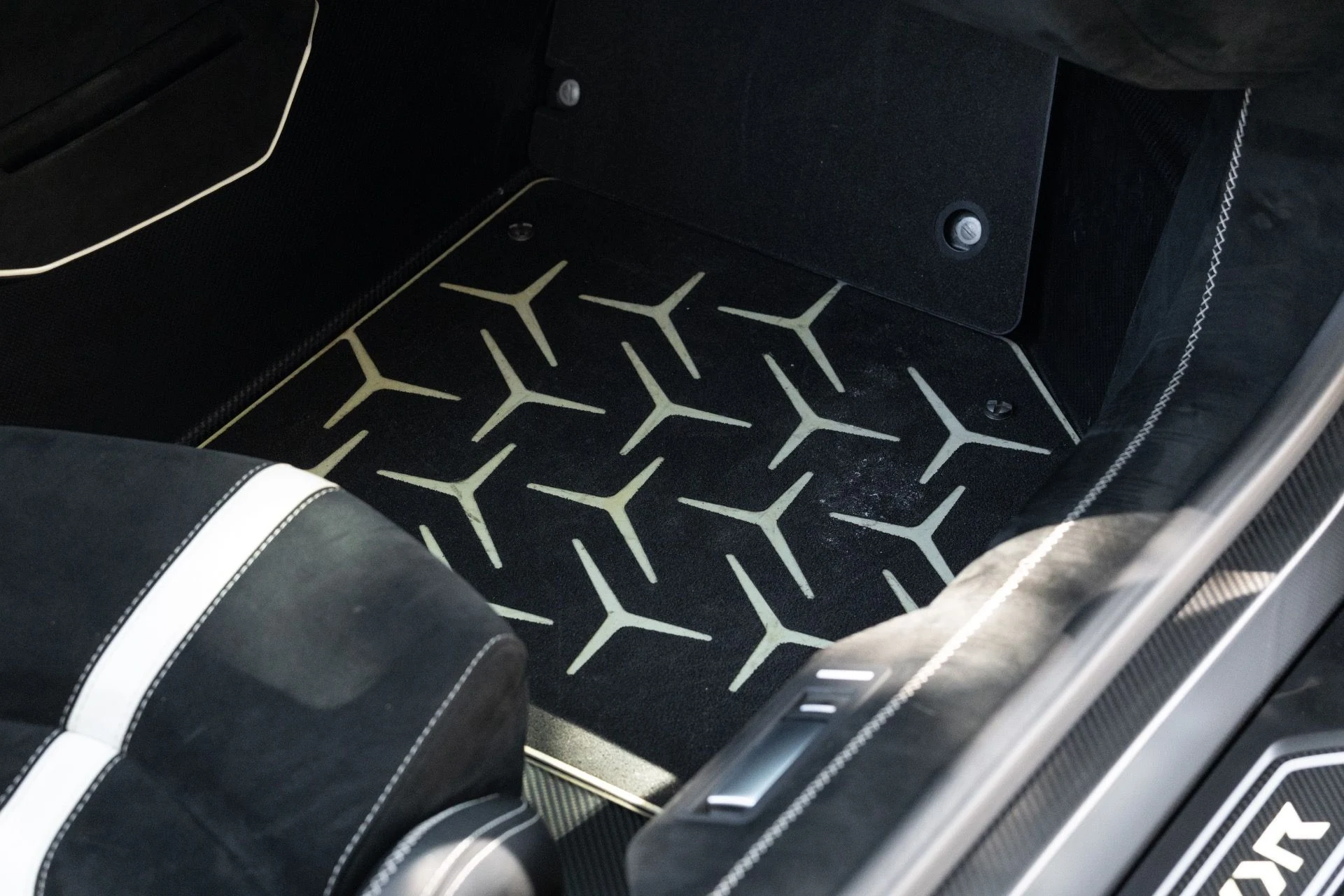 mph082_4141157272_Used_2020_Lamborghini_Aventador_LP_770_4_SVJ_Roadster_1781235752_93061ccf87