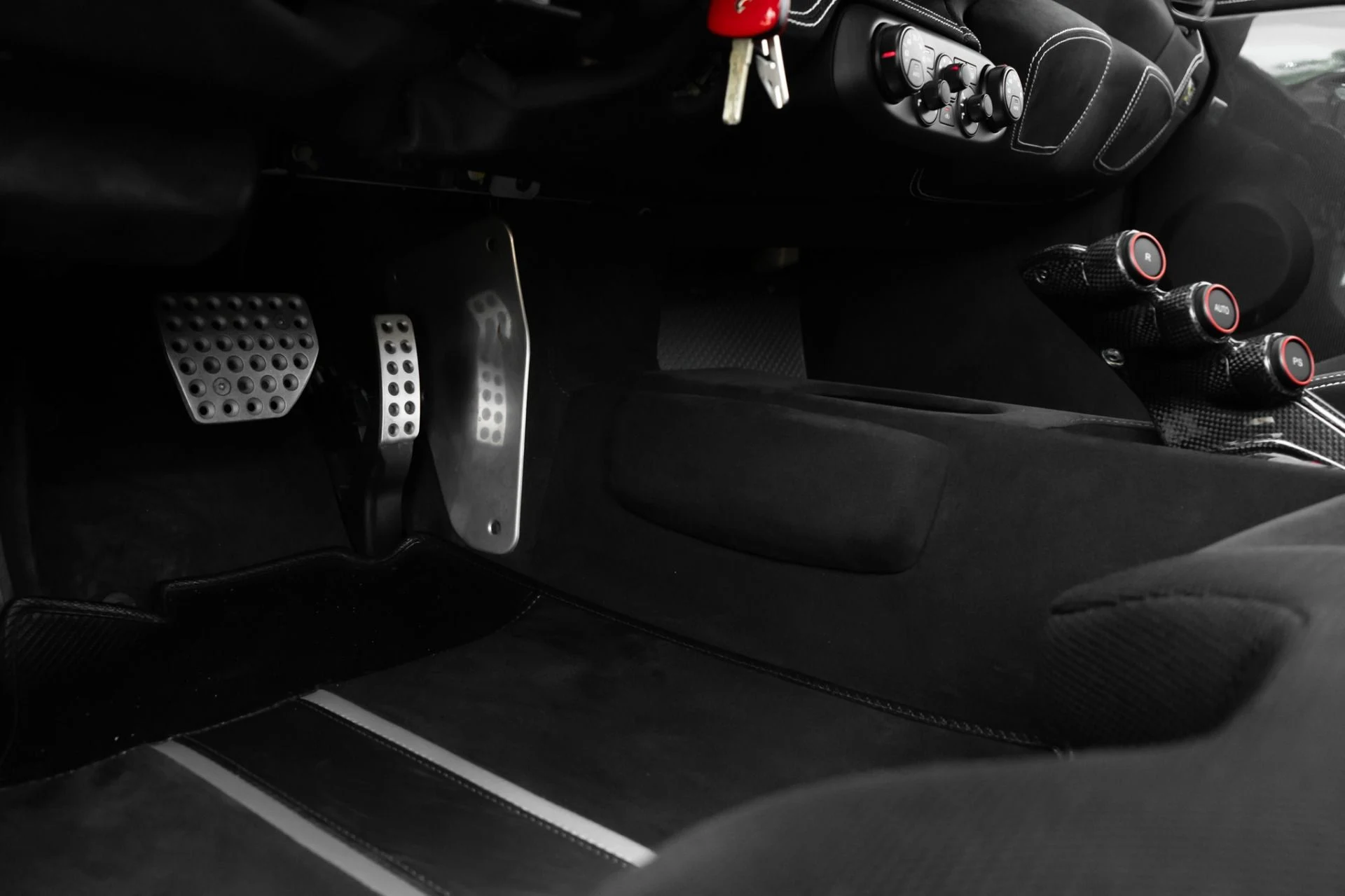 mph082_4189884194_Used_2015_Ferrari_458_Speciale_1783031651_a3d490f231