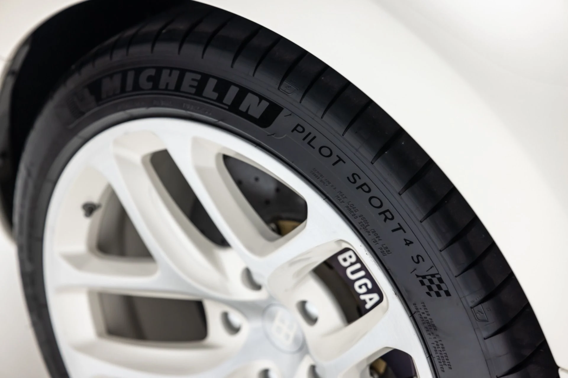 mph082_4269437464_13249_p83_l_234a8912e0