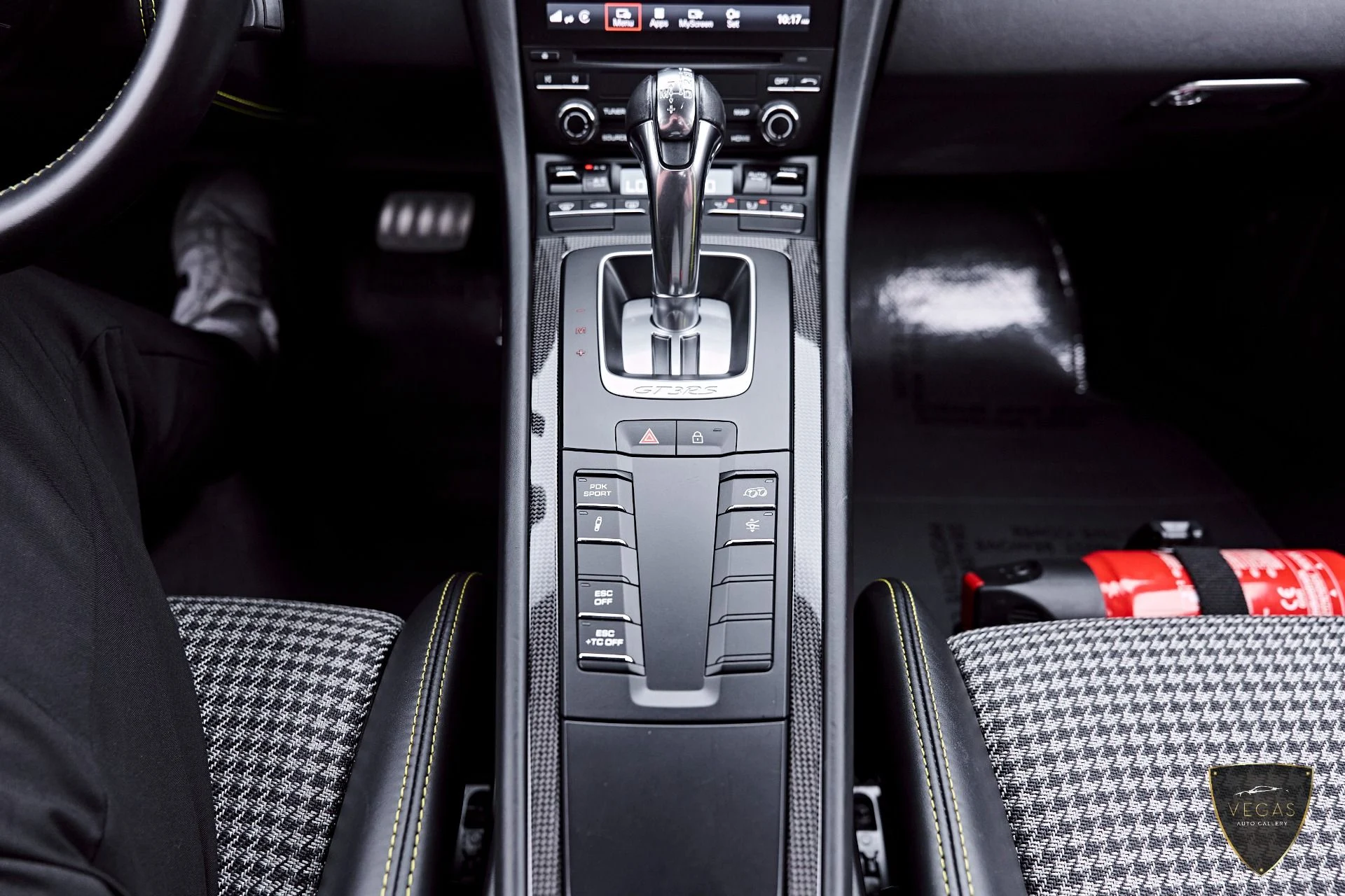 mph082_427427096_Used_2019_Porsche_911_GT_3_RS_1783382424_2e222b759a