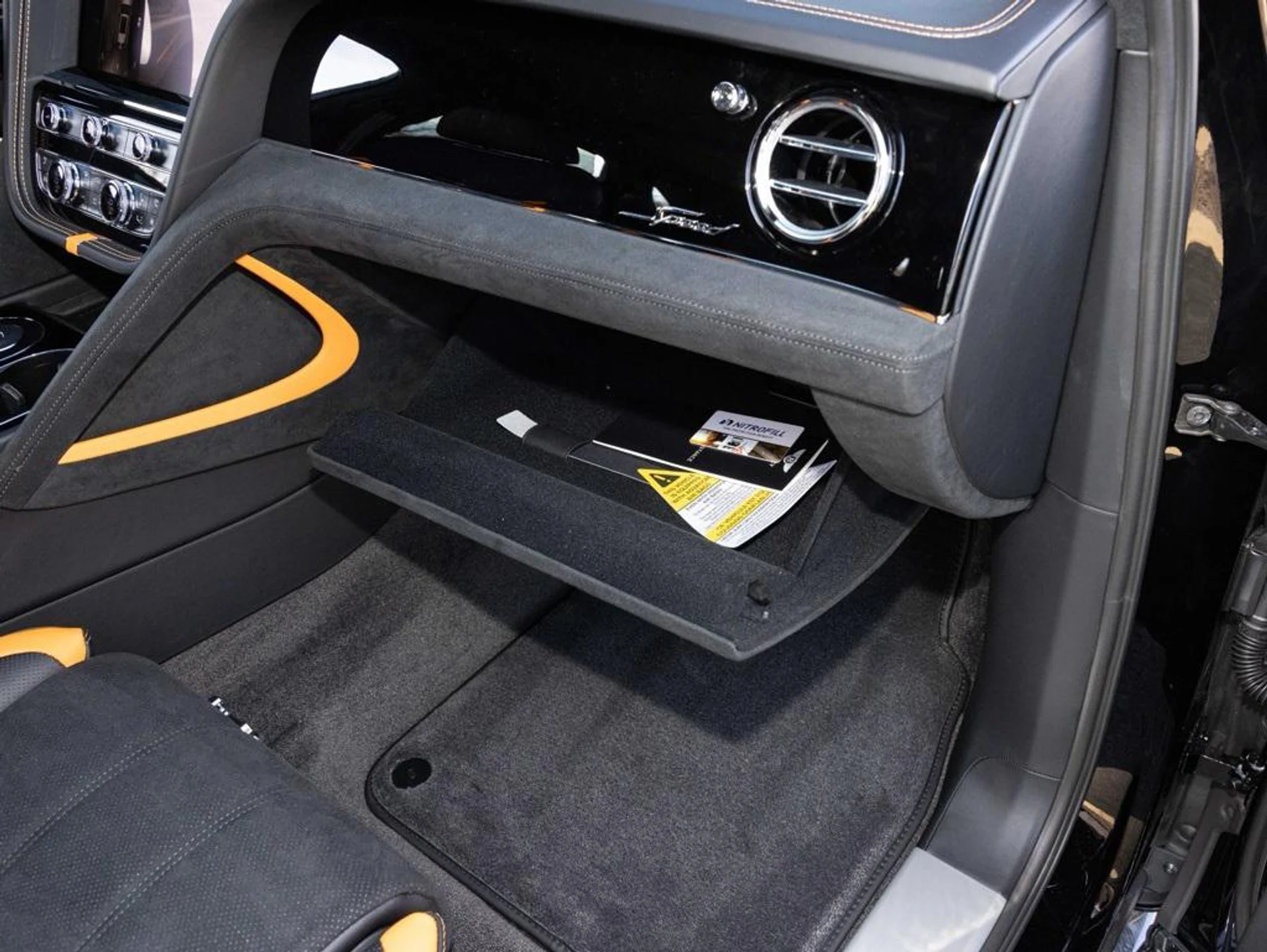 mph083_1258378756_480276648_69384763b4572ce7810abc40_4c2a1f2257