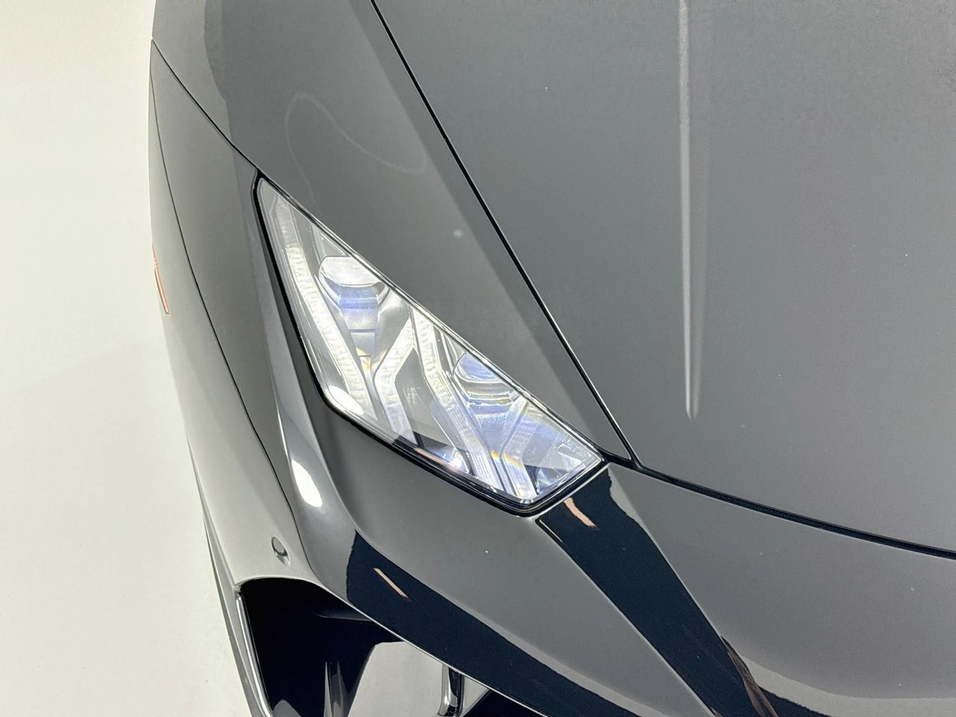 mph083_1341652295_Used_2019_Lamborghini_Huracan_Performante_Spyder_1793134397_e2351b95ac