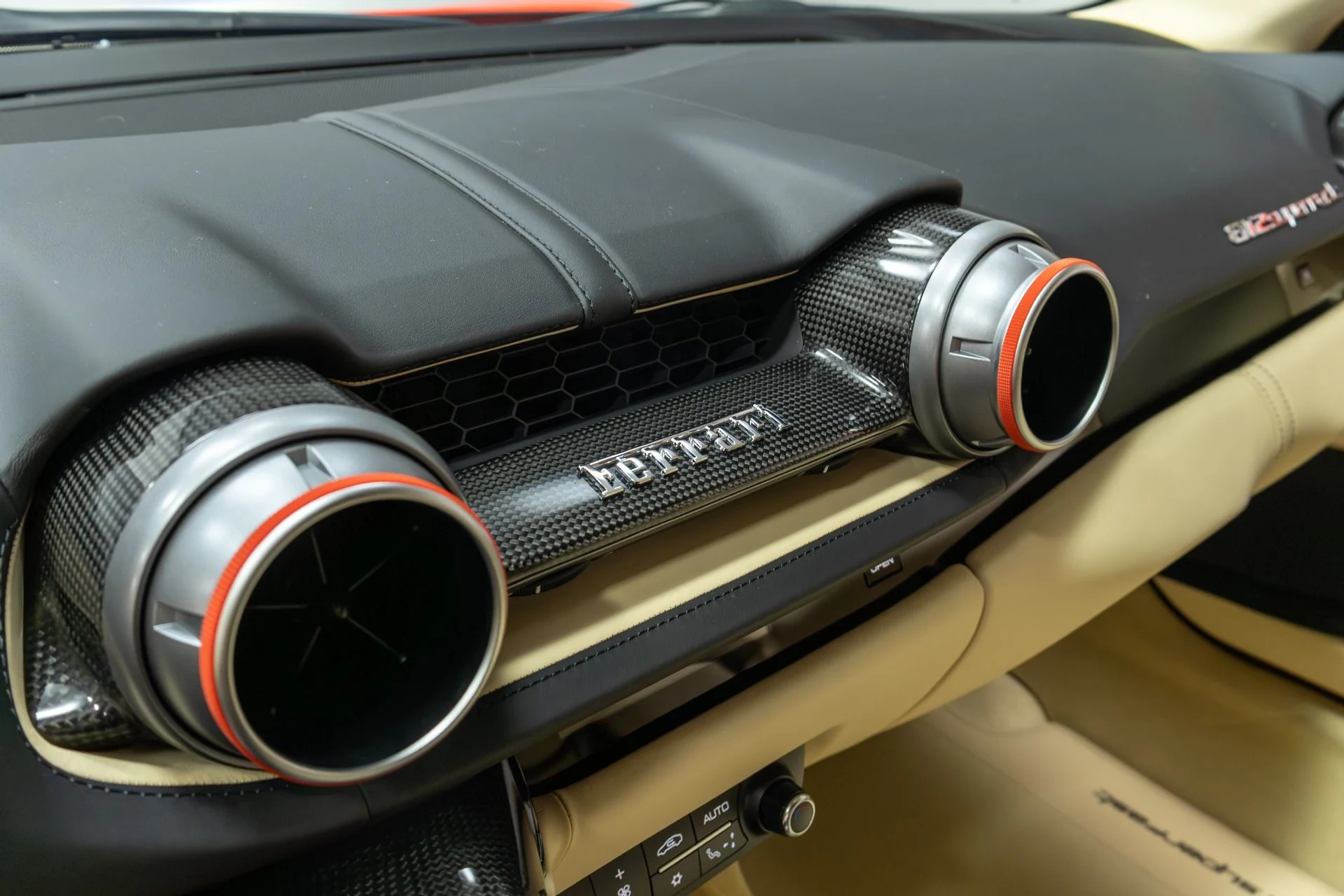 mph083_1591003236_Used_2018_Ferrari_812_Superfast_1763480061_86cee53cf6