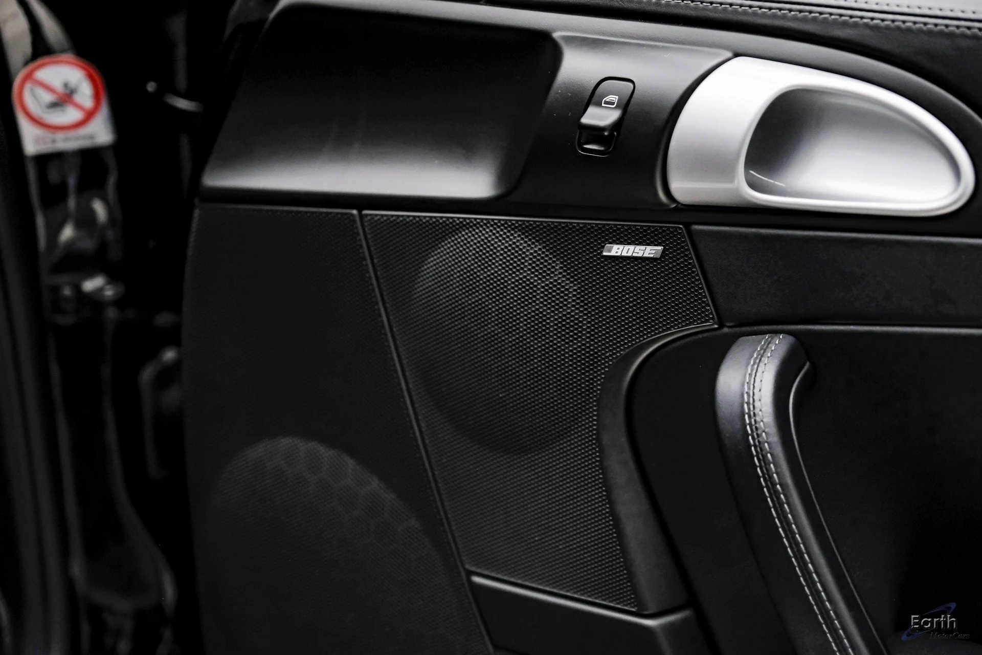 mph083_174523322_d17572868ac8c7007ed4ec72493ef117x_40cea0af9d