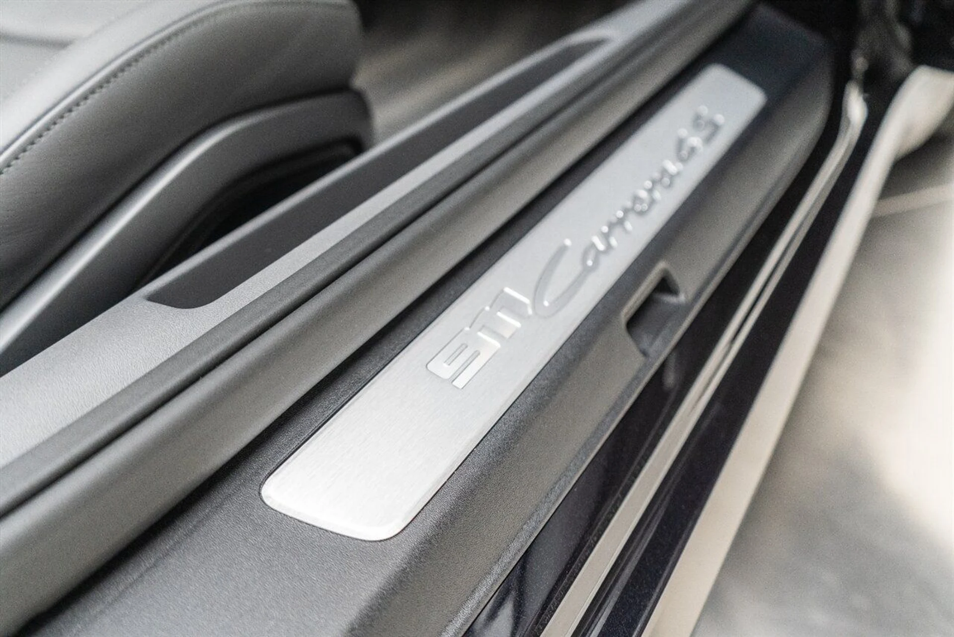 mph083_1865268646_172f2c8986_1280_be39ddd7c0