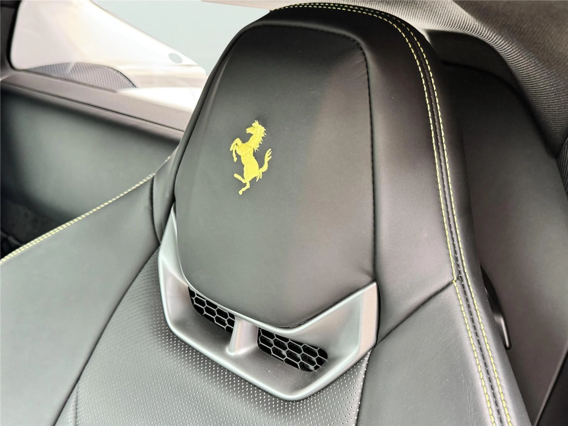 mph083_1885520083_bb8cdee6d1e8e1a335138dc109a8d755_853fa777aa