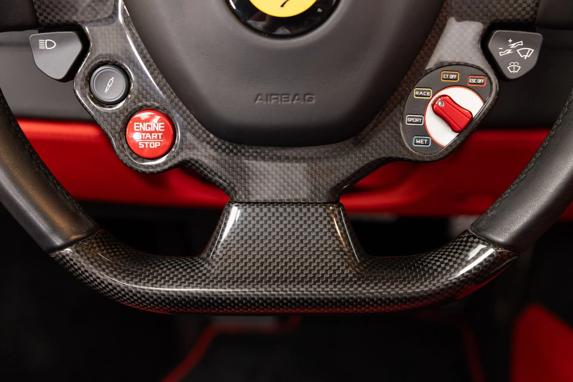 mph083_1950024509_Used_2017_Ferrari_488_Spider_1782928038_c62cba2bf3