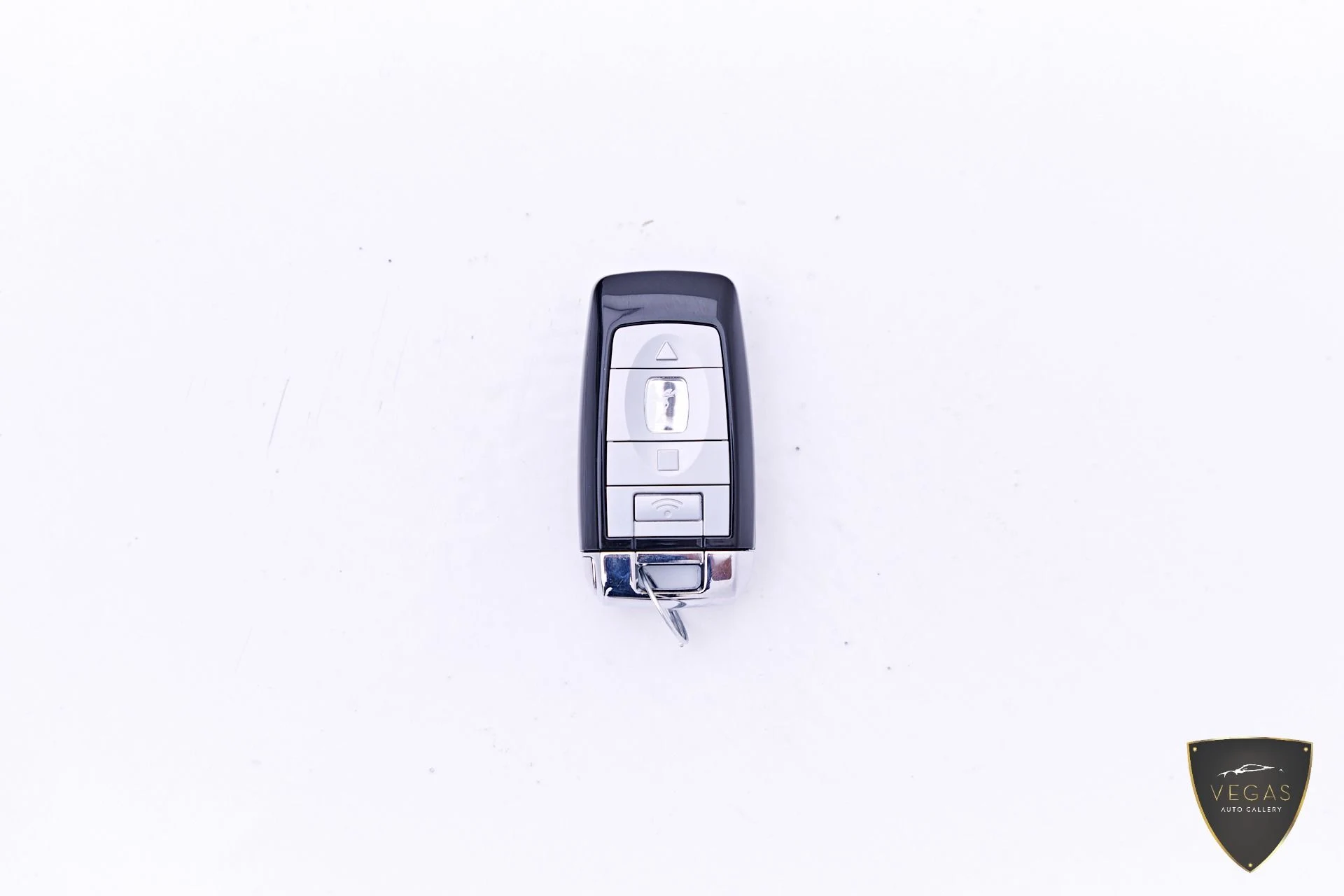 mph083_2001815126_Used_2017_Rolls_Royce_Wraith_Base_1782430046_bd89f3acfb