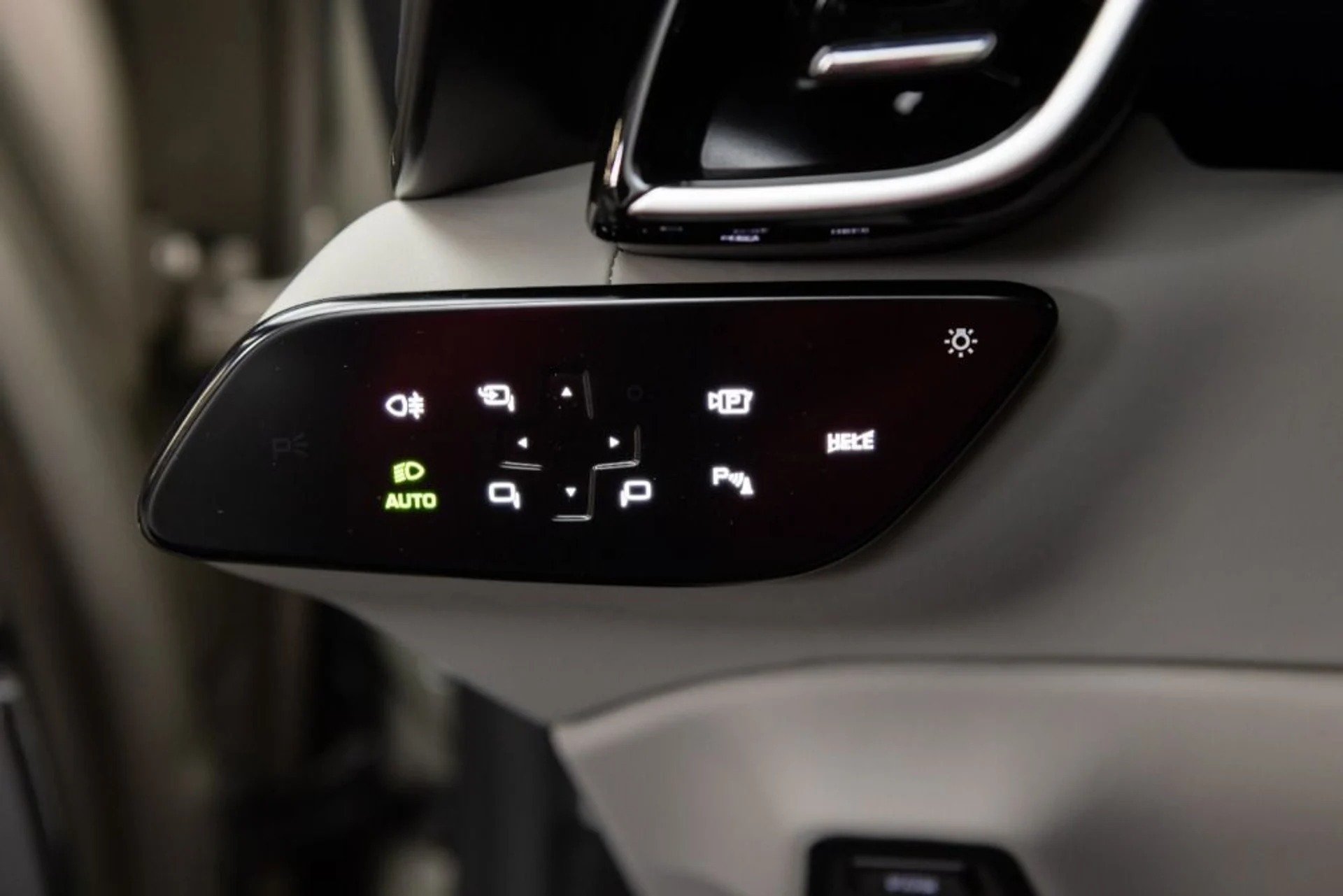 mph083_2004002448_Used_2024_Ferrari_Roma_Spider_695a8339c4