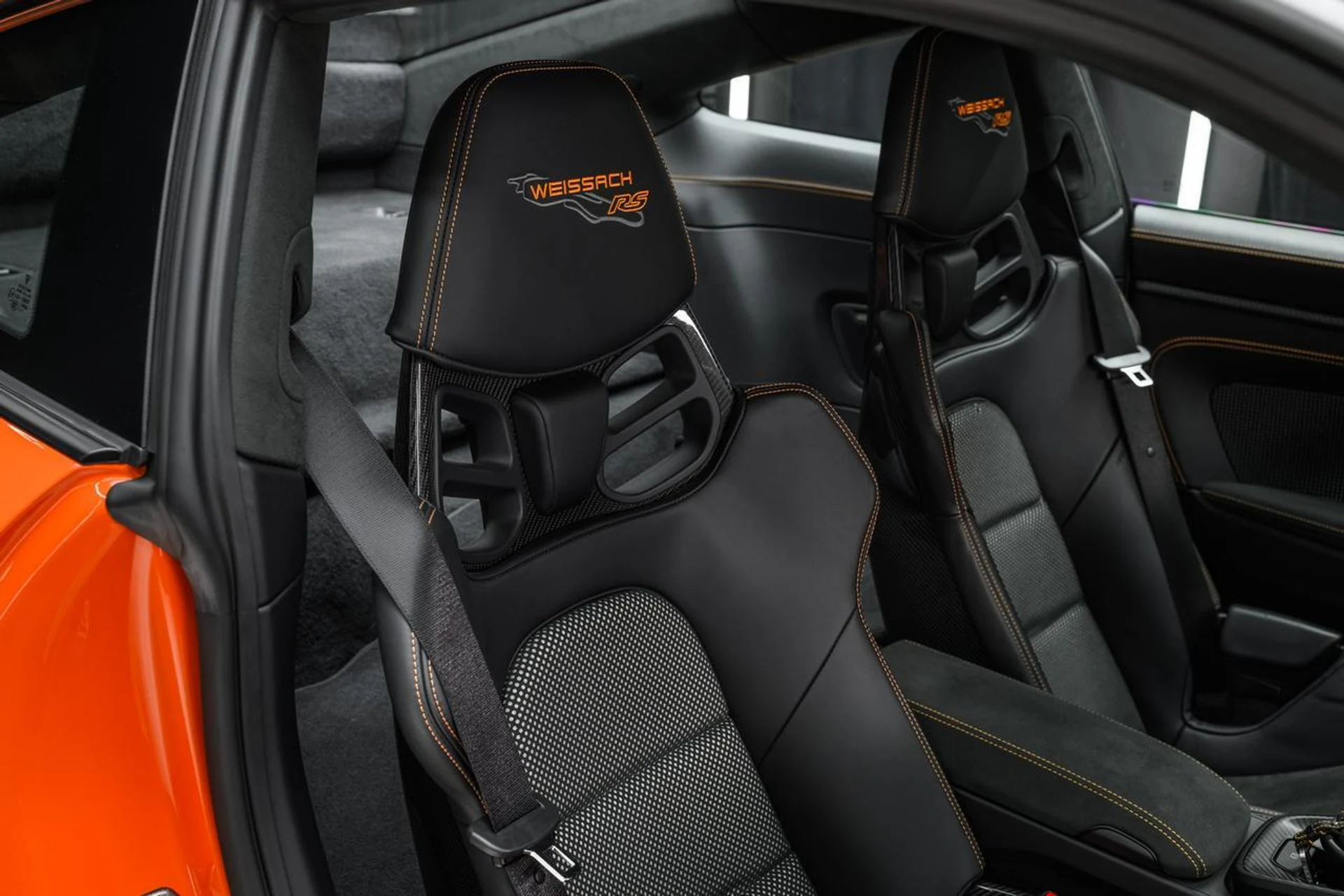 mph083_2064272267_61f04705d84878ac83c1d7ef57a0e8d5_f2acef87e9