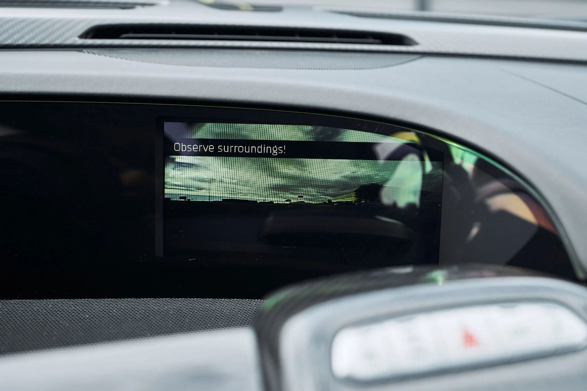 mph083_2088743619_Used_2015_Porsche_918_Spyder_w_Weissach_Package_1764874366_a256f51c74