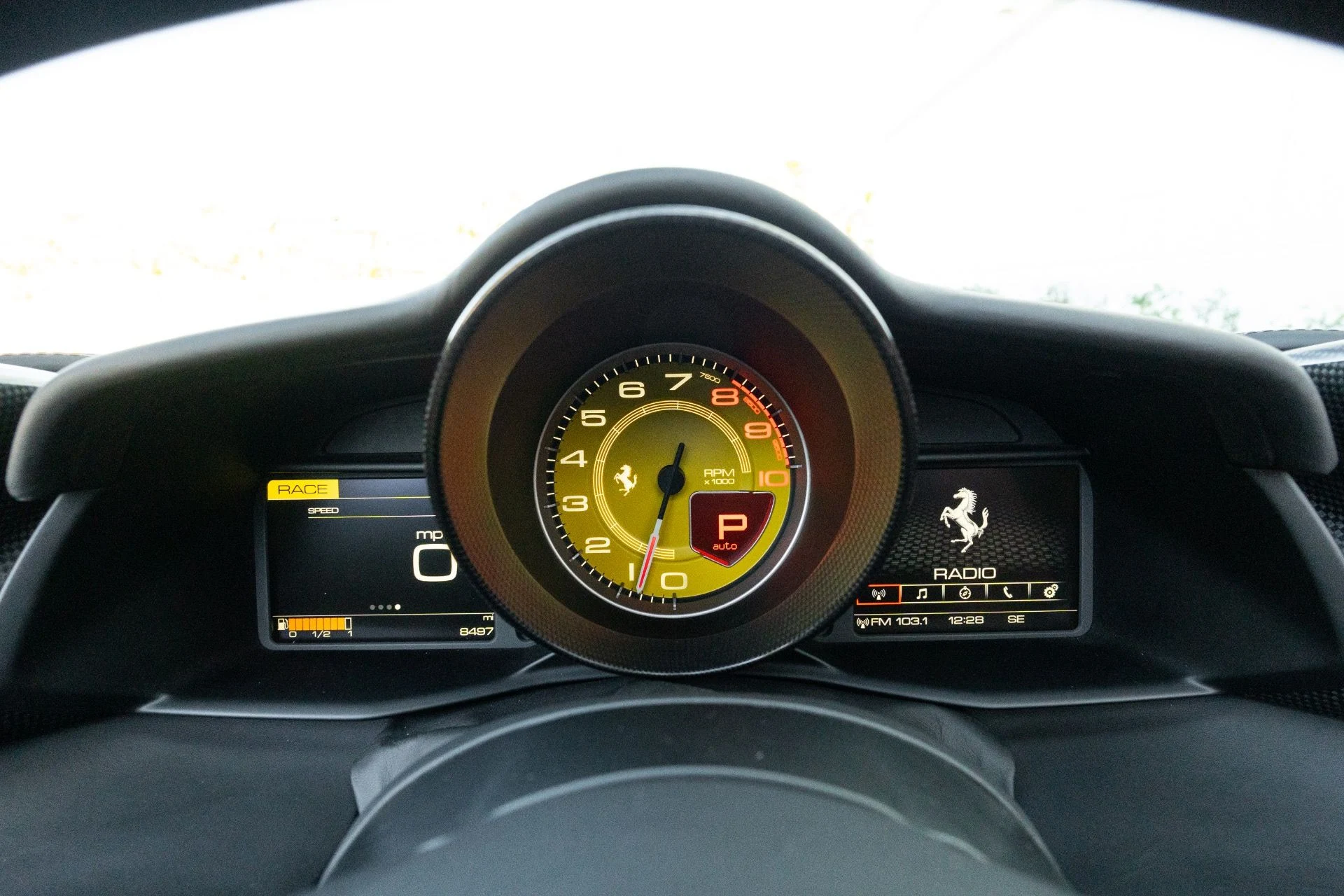 mph083_2103520638_Used_2017_Ferrari_488_Spider_1771886978_06e20b4582