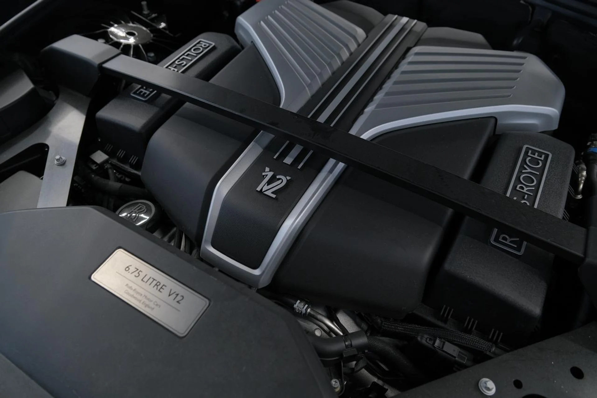 mph083_212936570_551f01df505bcc5d48f9eb83931718a2_fedac22372