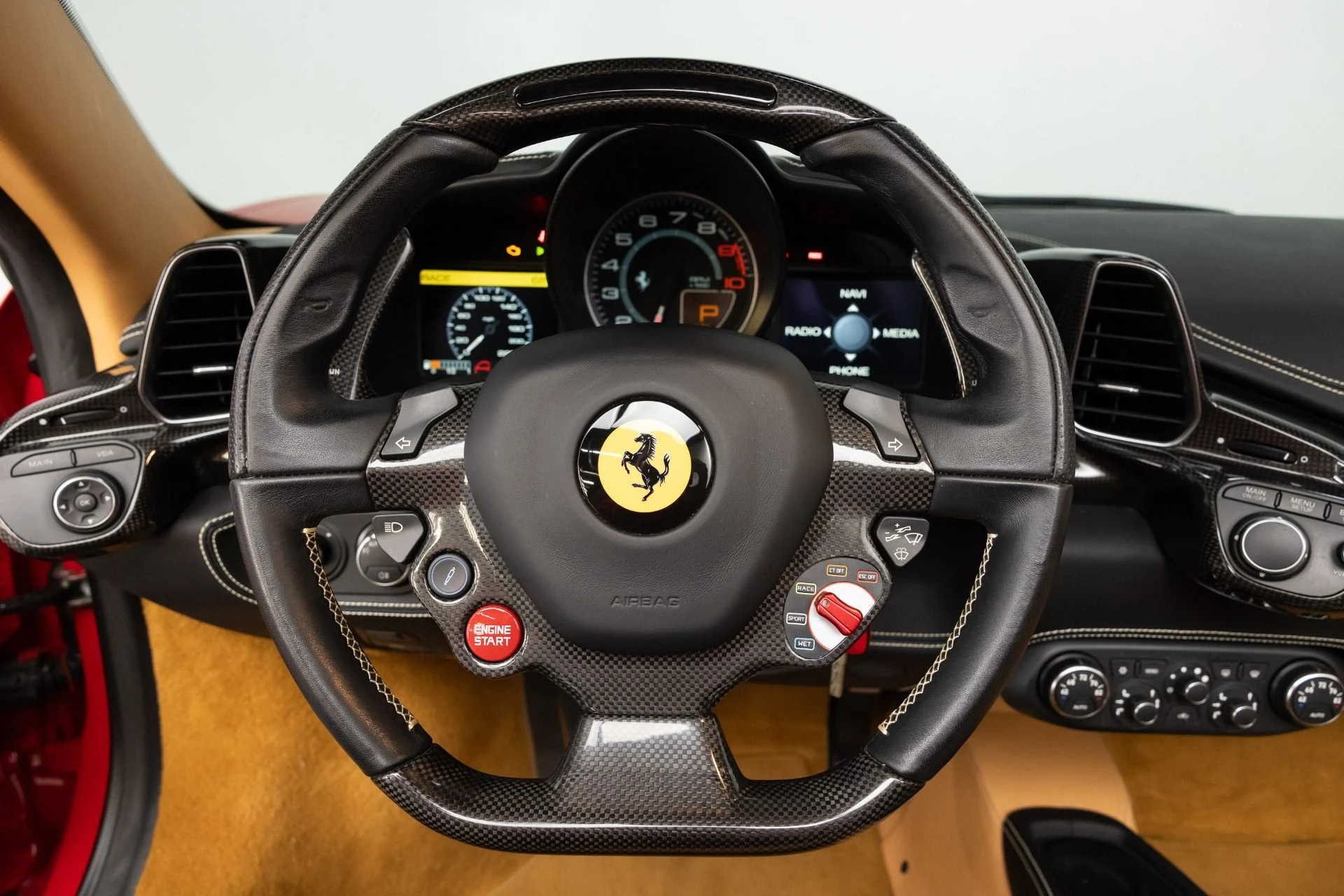 mph083_2207198089_Used_2013_Ferrari_458_Spider_1791300624_c3a595e879