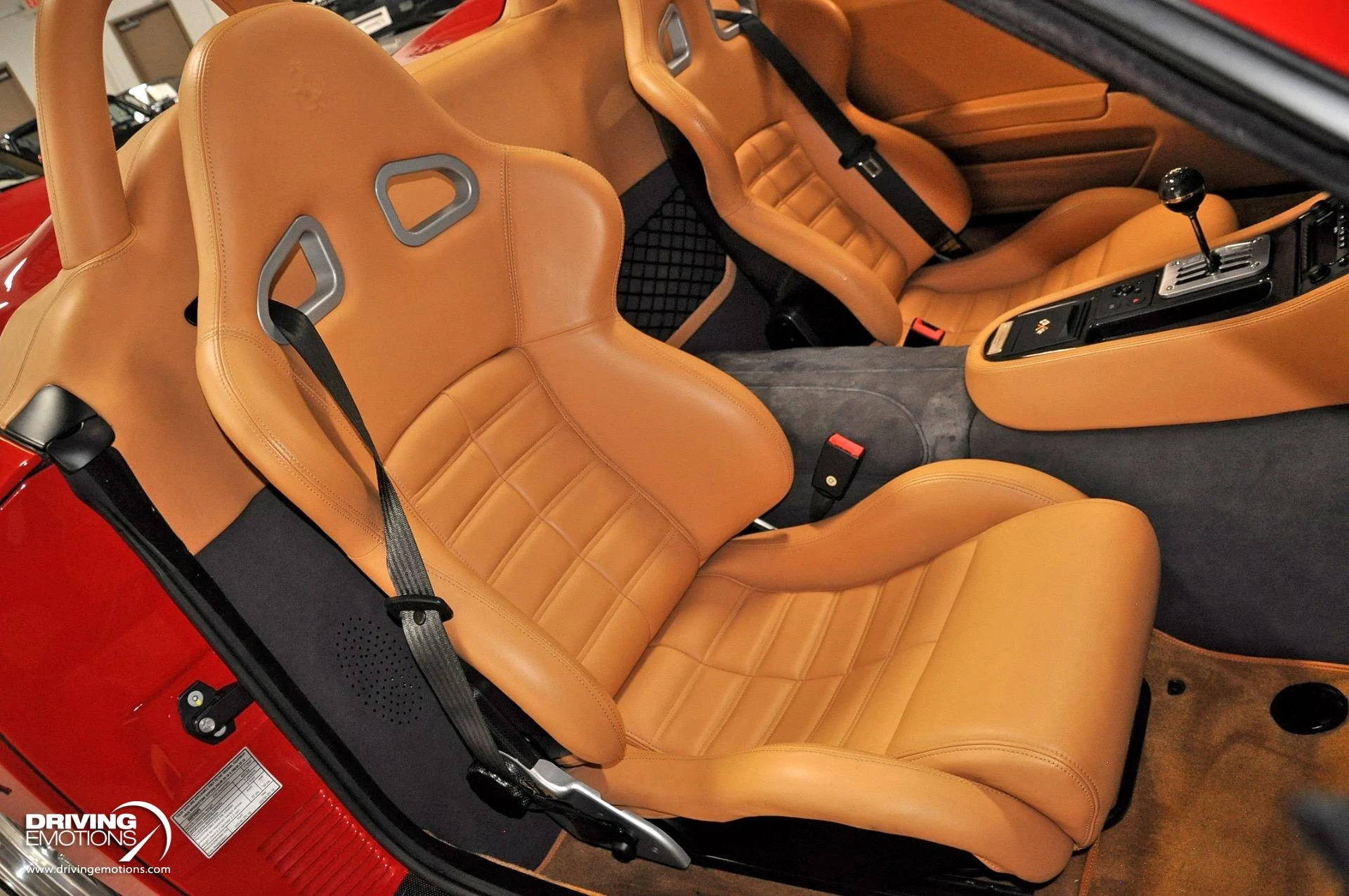 mph083_231850769_437_p84_l_b851a8b683