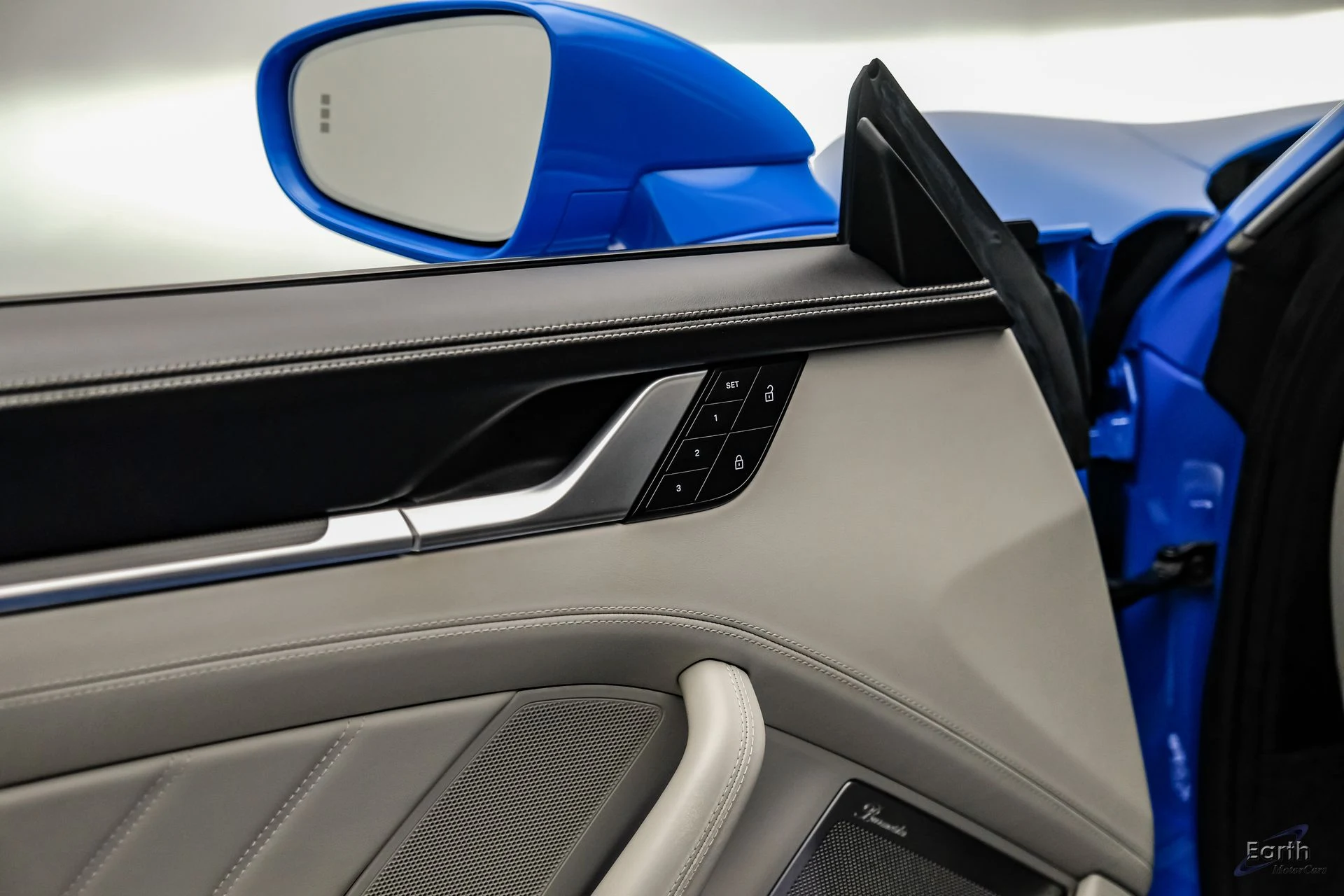 mph083_238105867_1ac8804c27f8708b620a0328586269f7x_fc85f17c8c