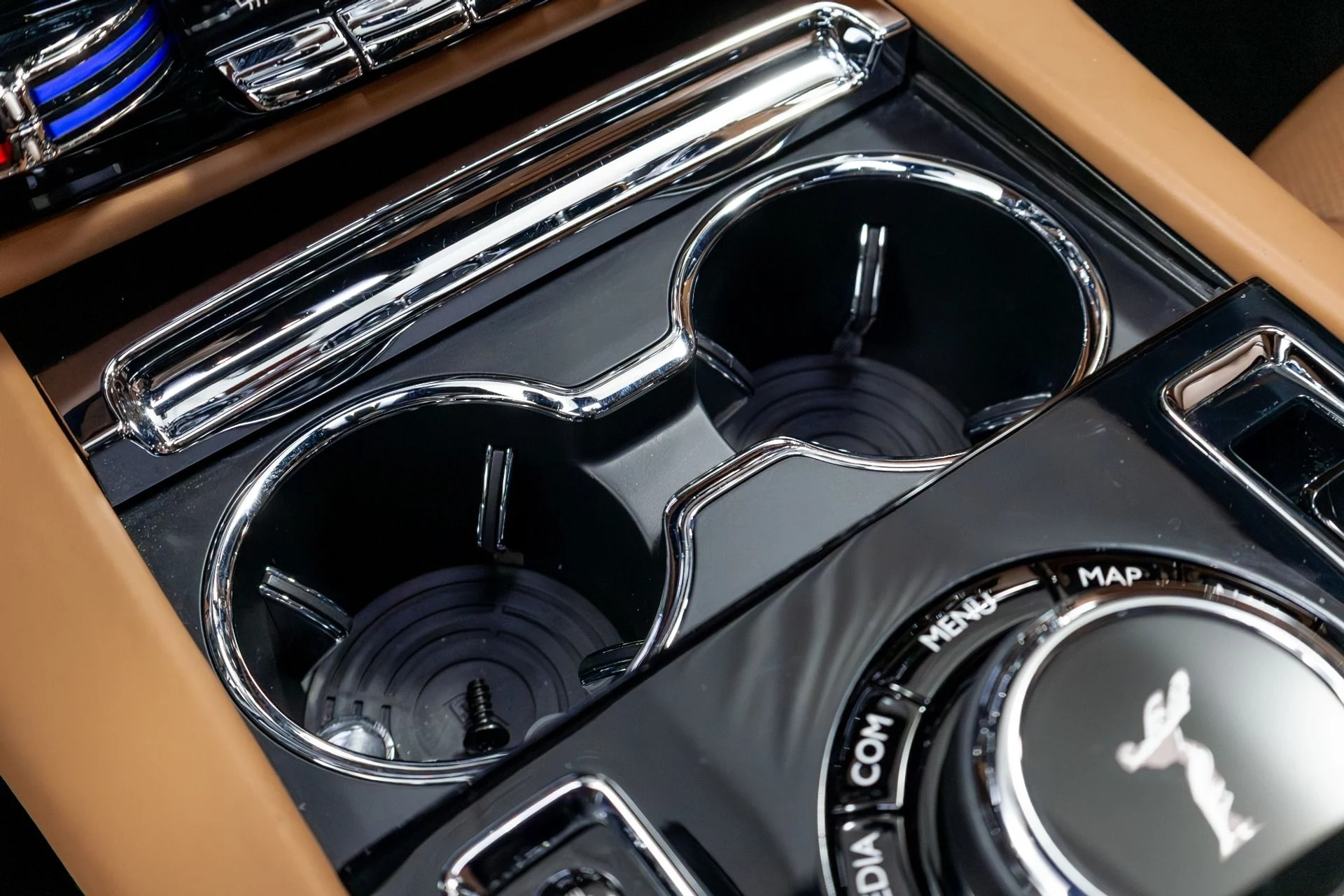 mph083_2384882257_Used_2022_Rolls_Royce_Ghost_1776785010_efc03bde9c