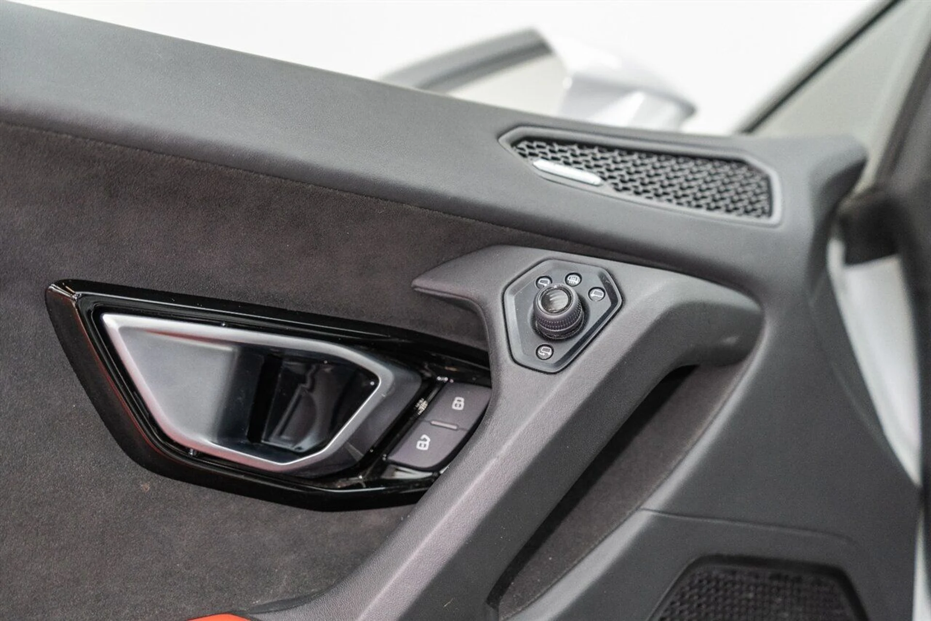 mph083_2401783555_ebeeb44d64_1280_529bc8c5d8