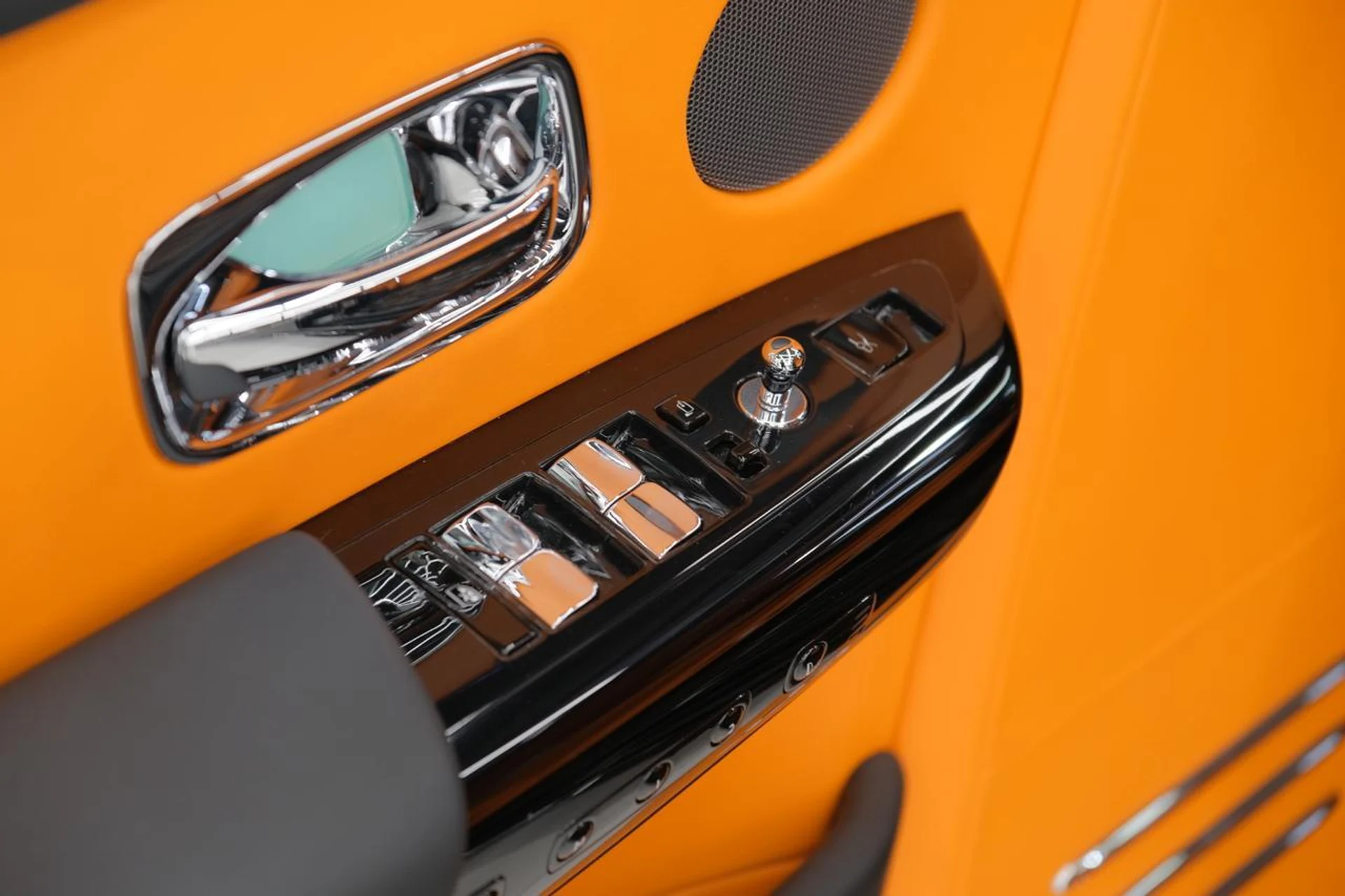 mph083_245045226_c10165fcd6e935eda83819755a455c24_e8fd13c07c