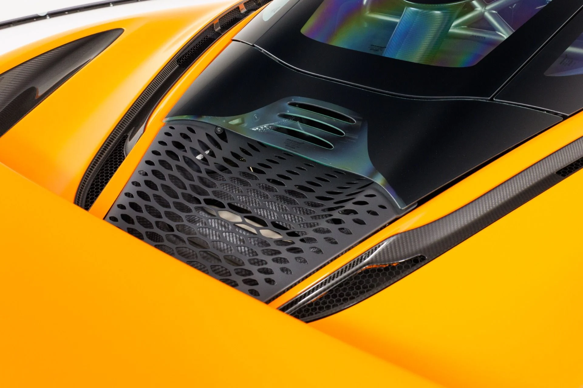 mph083_2583232021_Used_2021_Mc_Laren_765_LT_1790963861_a720bbde66