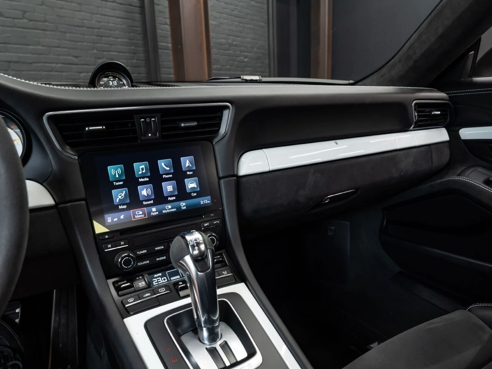 mph083_261216308_porsche_911_2019_1594a3284e