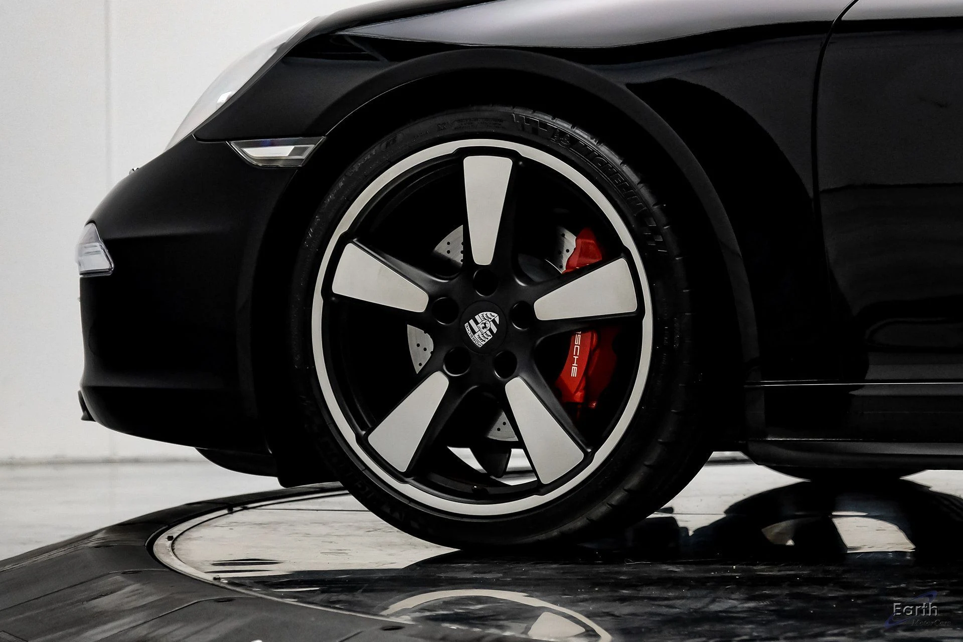 mph083_3055237780_54466bdedcb7538ac4d5b034be3e2227x_43dd94bdbc