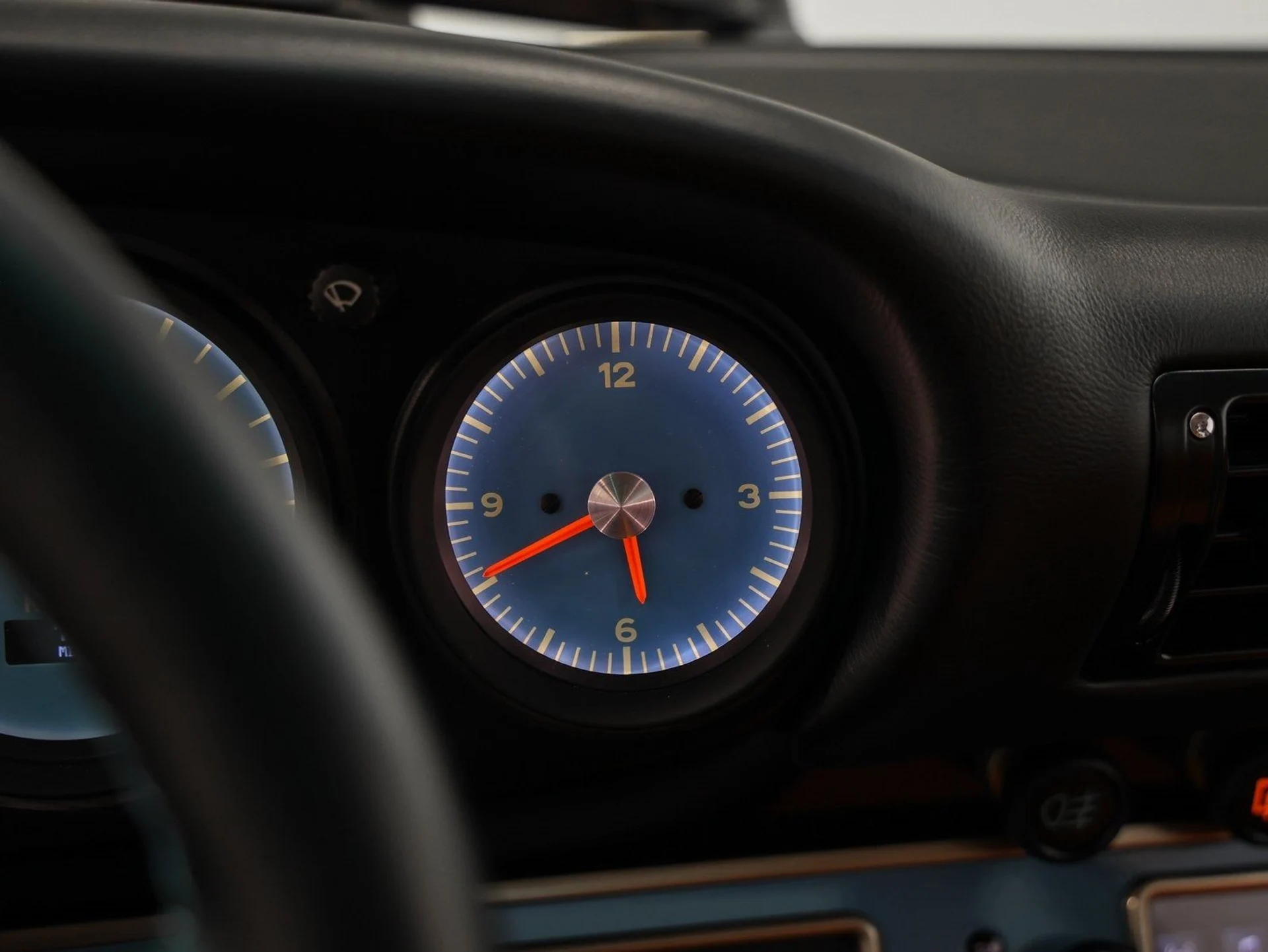 mph083_331185066_84_9588e82ccd