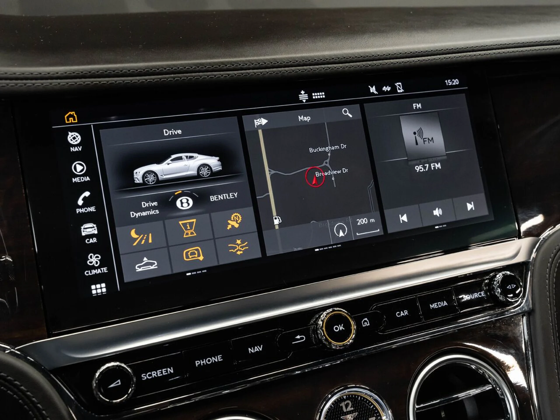 mph083_3371934247_bentley_continental_2022_37298b9878