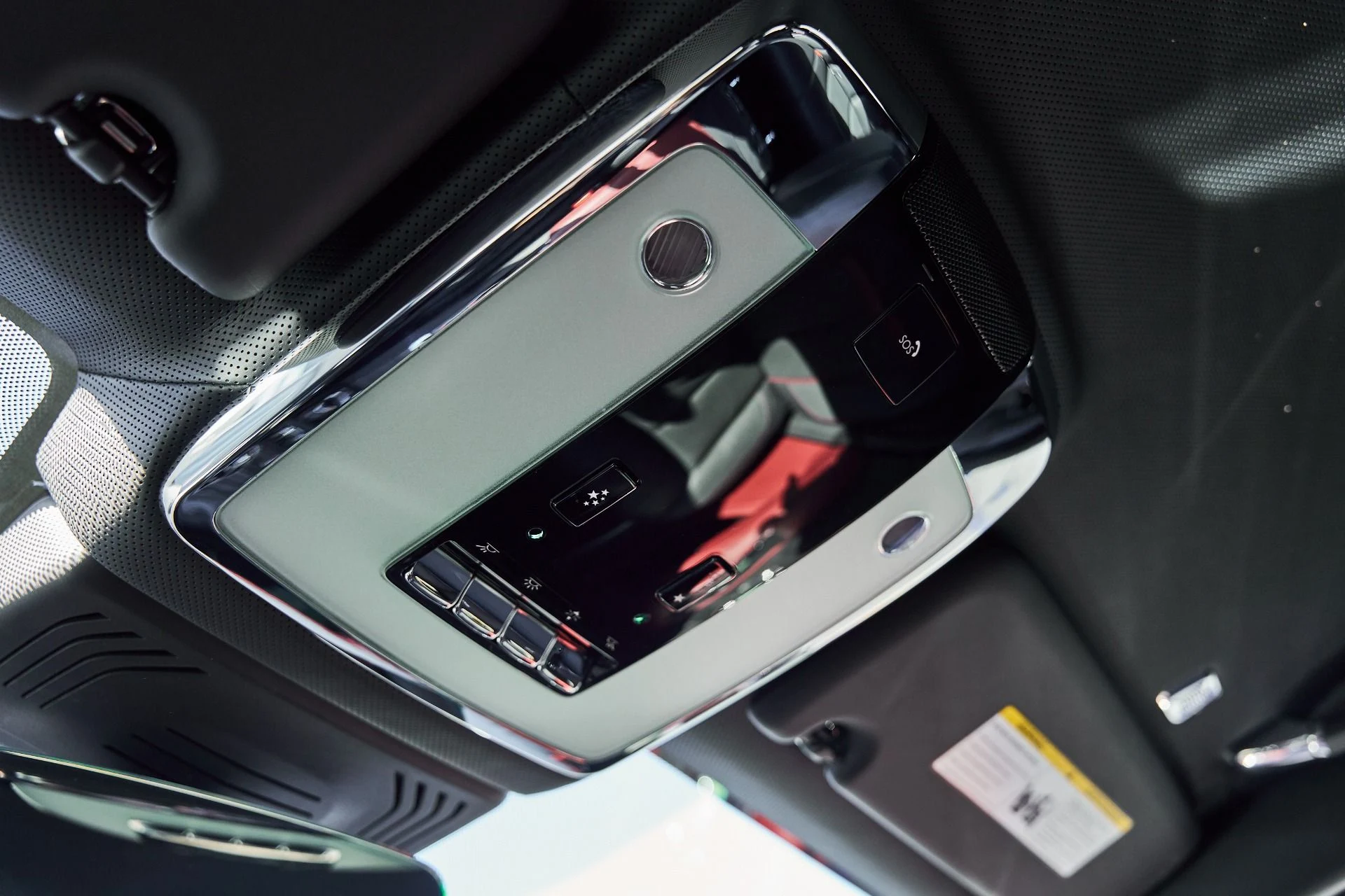 mph083_3428352829_Used_2023_Rolls_Royce_Ghost_1770699672_70e621019e