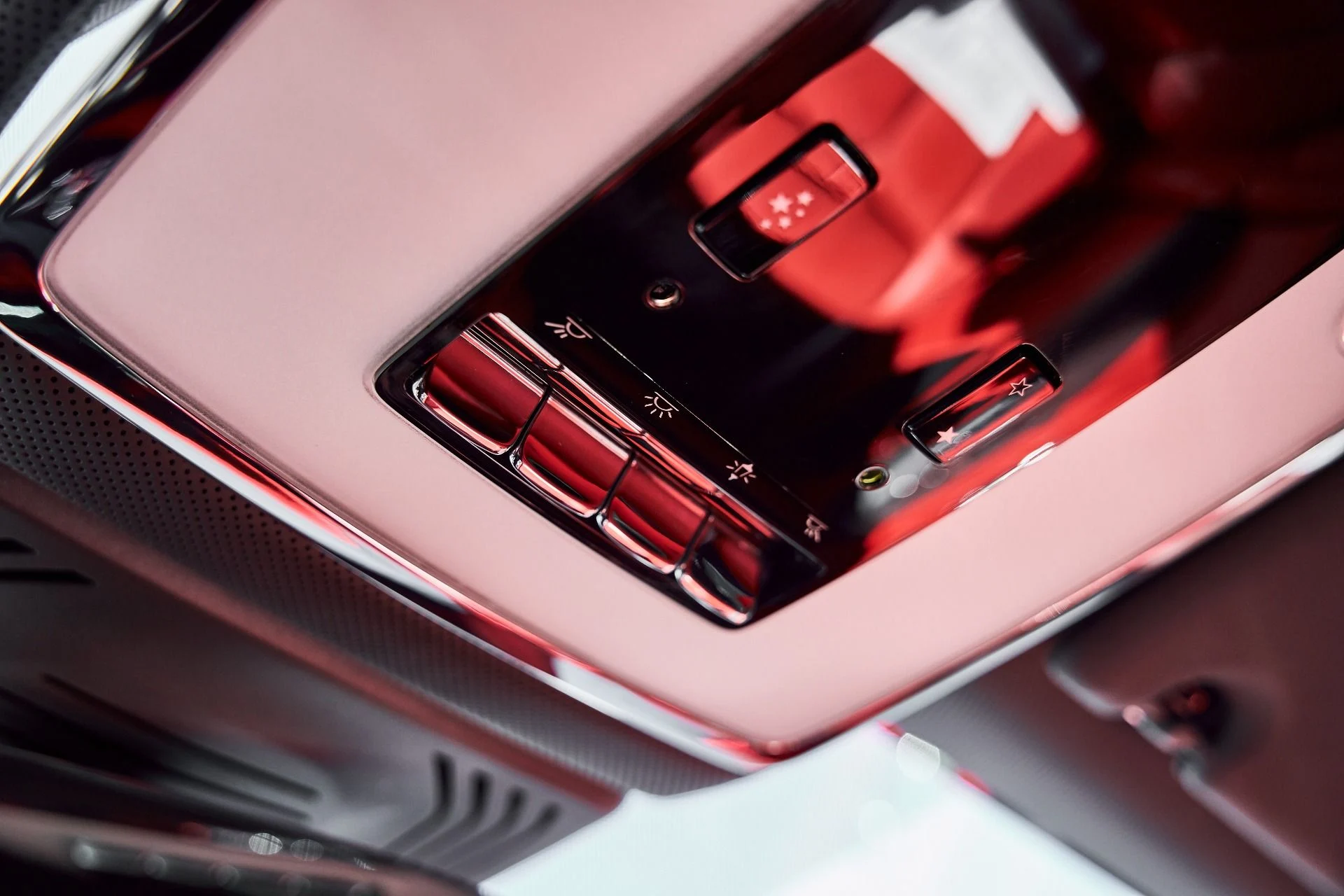 mph083_3723667419_Used_2022_Rolls_Royce_Ghost_Base_1772766112_139e310cfe