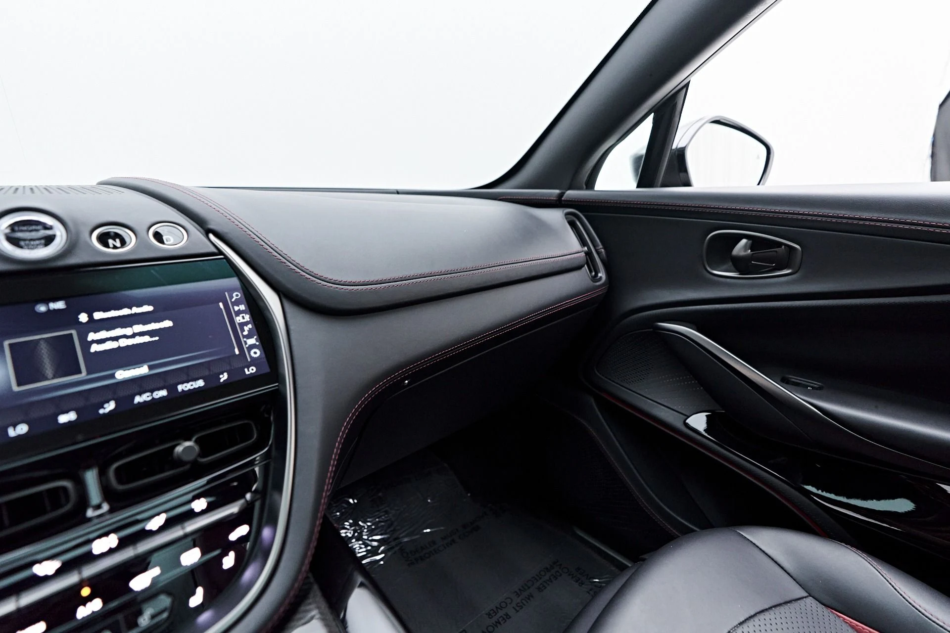 mph083_3760924662_Used_2023_Aston_Martin_DBX_707_1754786768_419e44ccc3