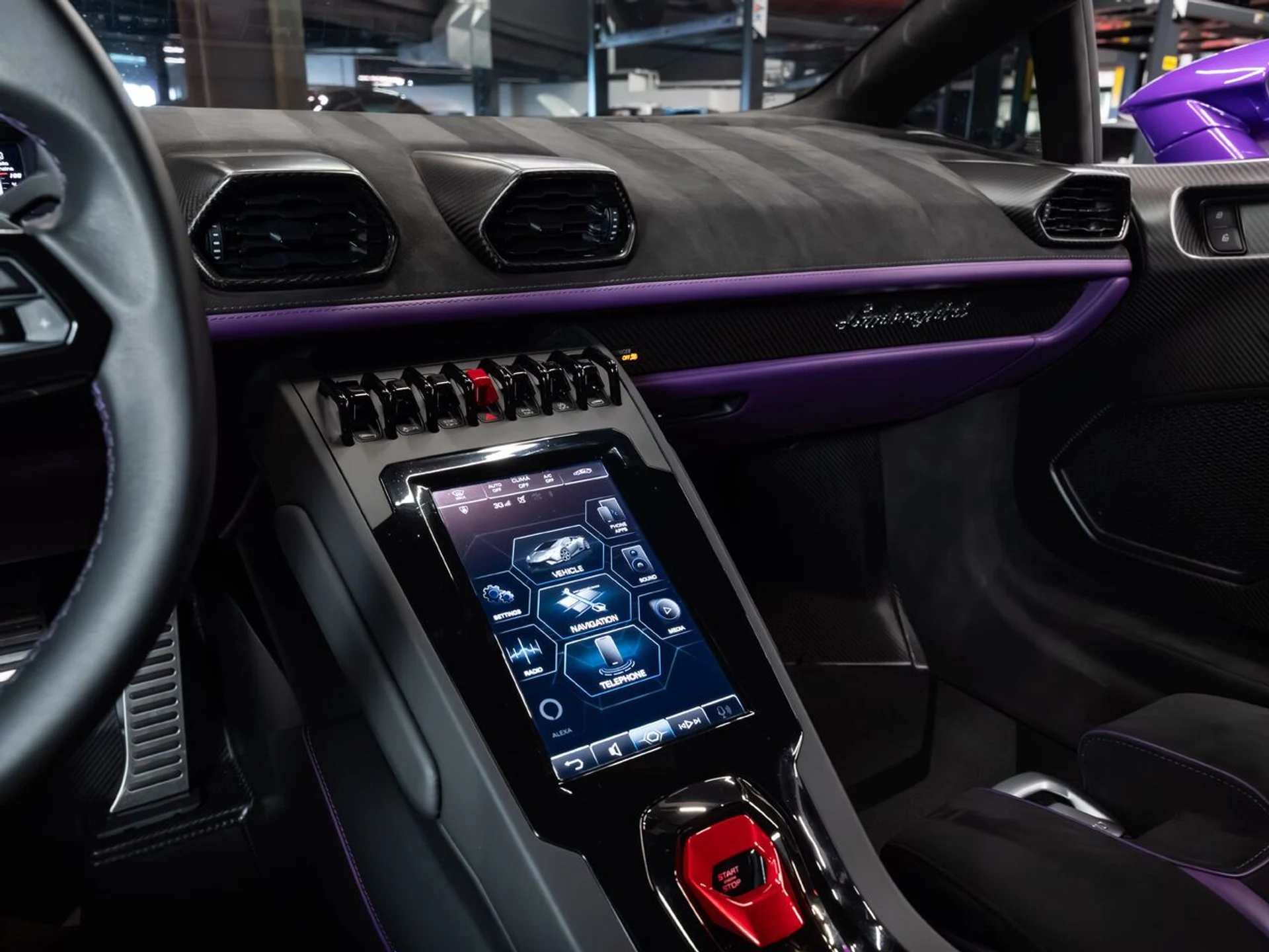 mph083_3771419950_lamborghini_huracan_tecnica_2023_a2b4b44d7b