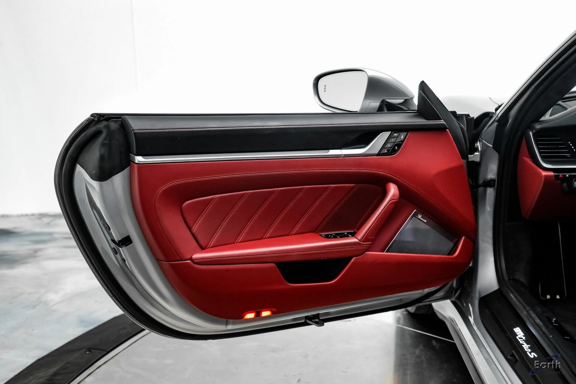 mph083_3927421121_98964a4e7fcaef3961aadb81f668c539x_27d3c6a590