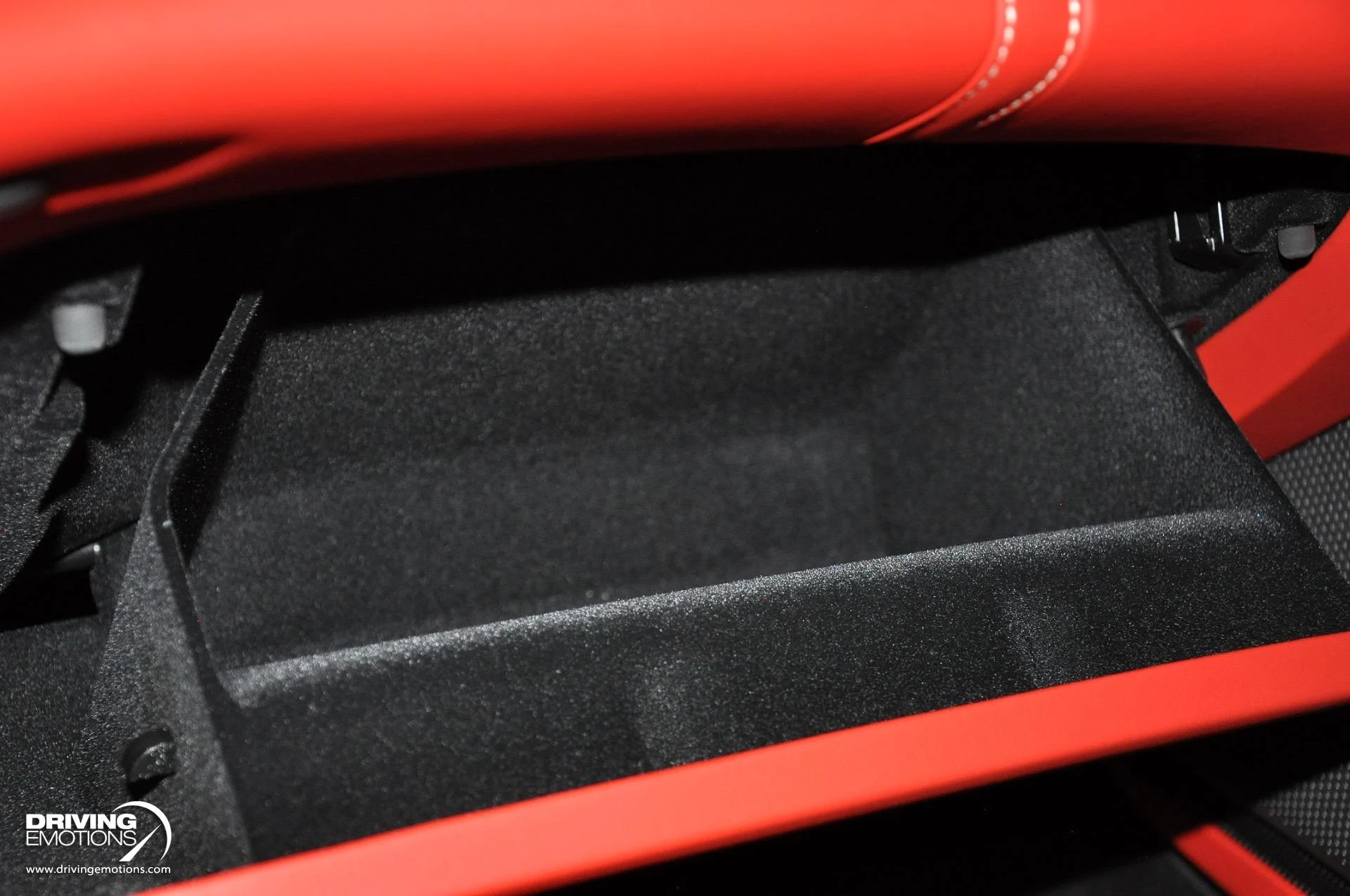 mph083_4027263924_882_p84_l_54d216ce11