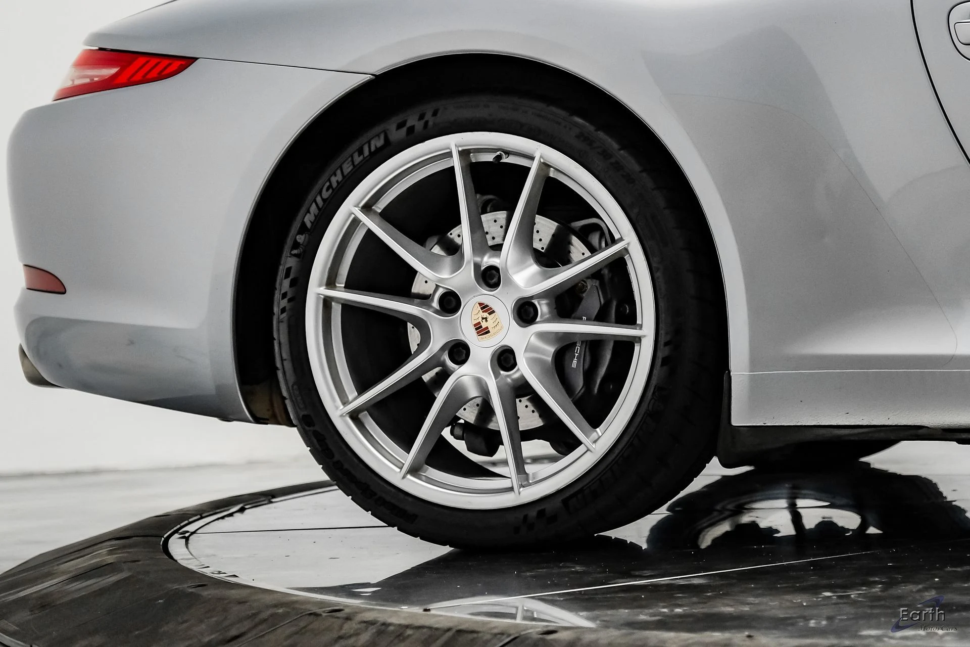 mph083_4043766404_a328aa1088e1d1ad7d32696f3bab14bax_f1cb34e414