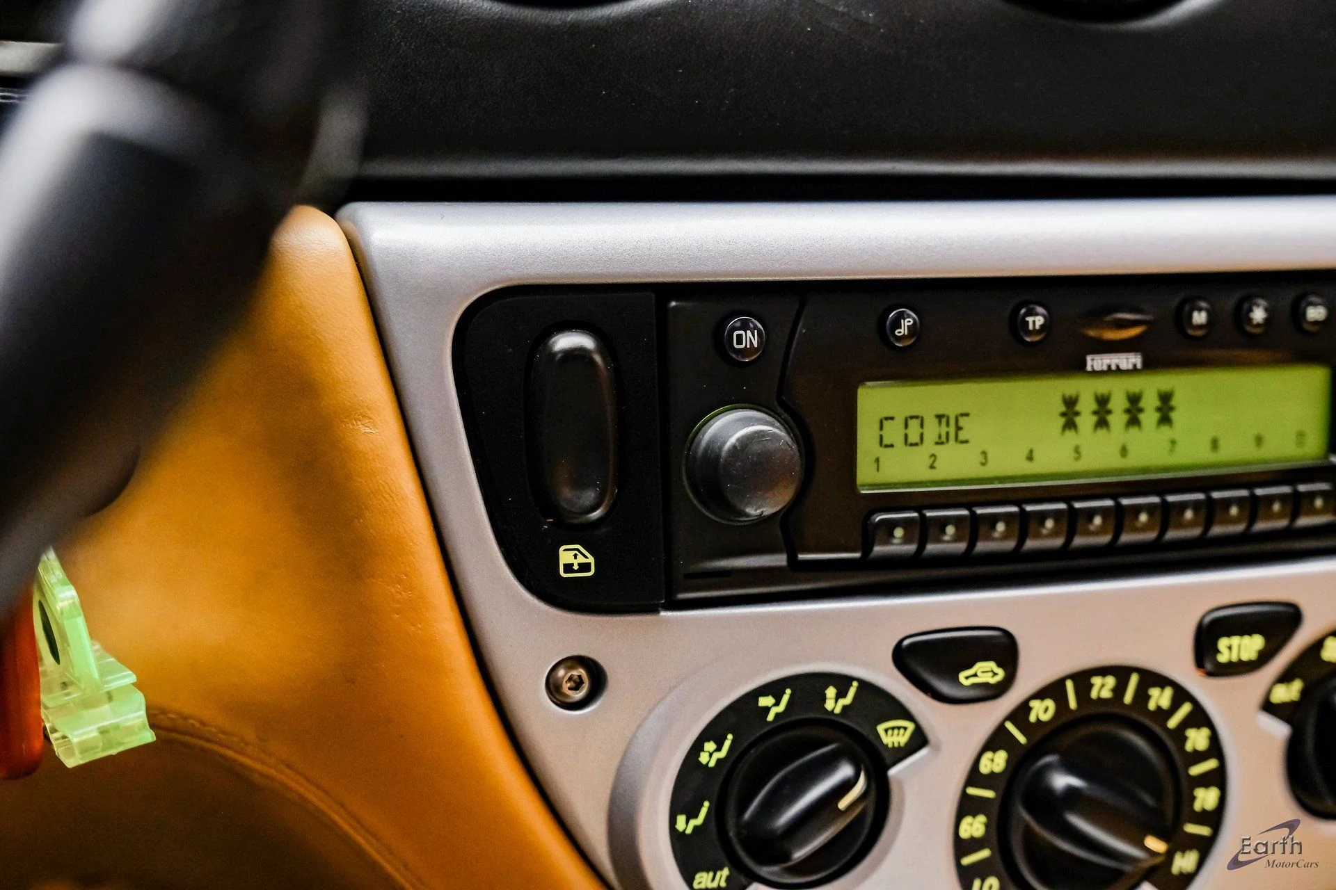 mph083_416995157_0fe5158a99e8ec332b9f7fcfccf69b57x_6693df08f0