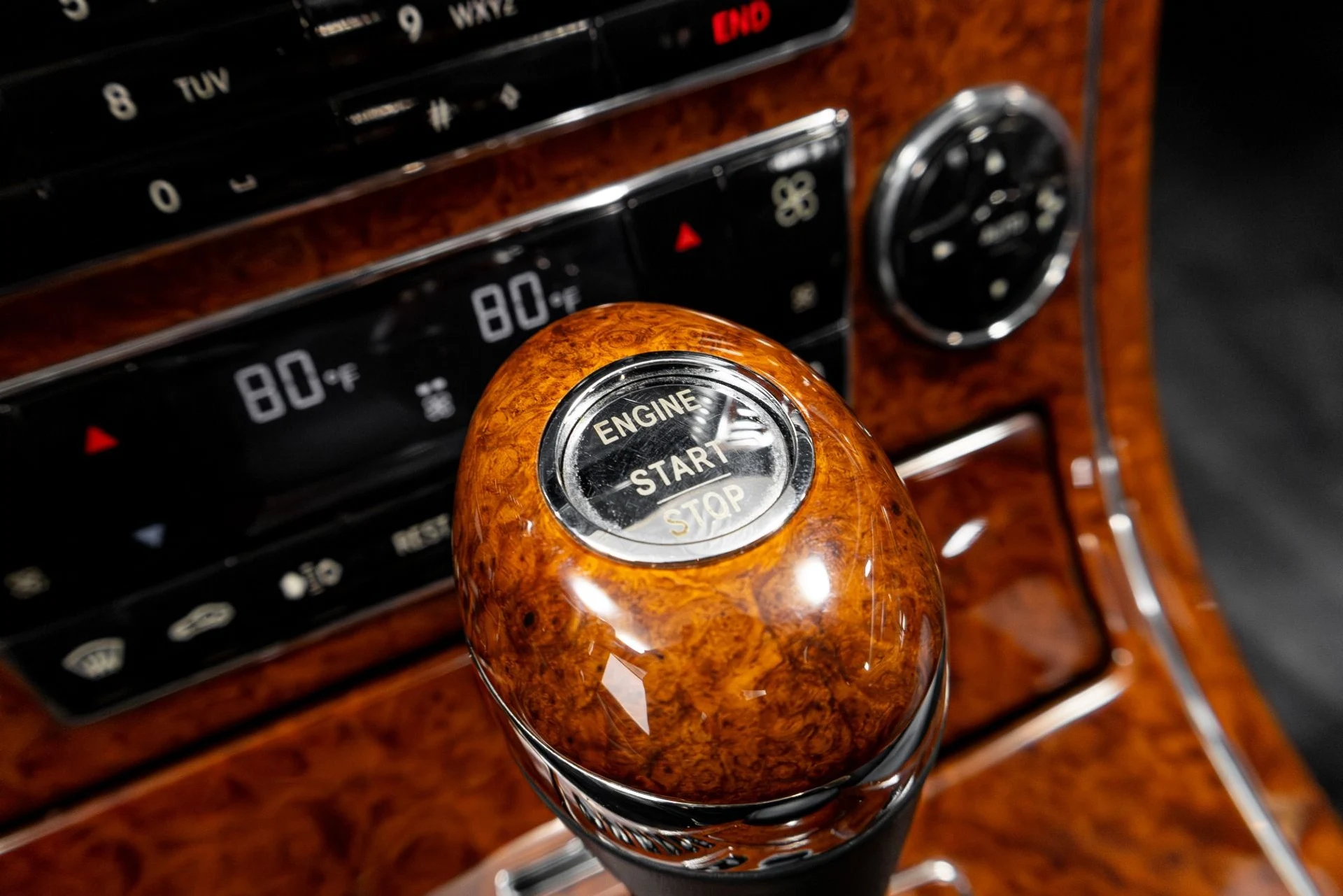 mph083_4272938017_Used_2004_Maybach_57_1769486757_6612b811e1