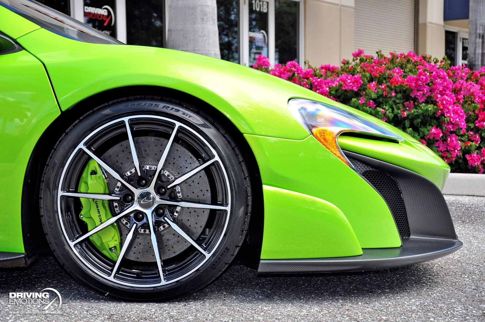 mph083_4284931986_855_p84_l_24fe240465