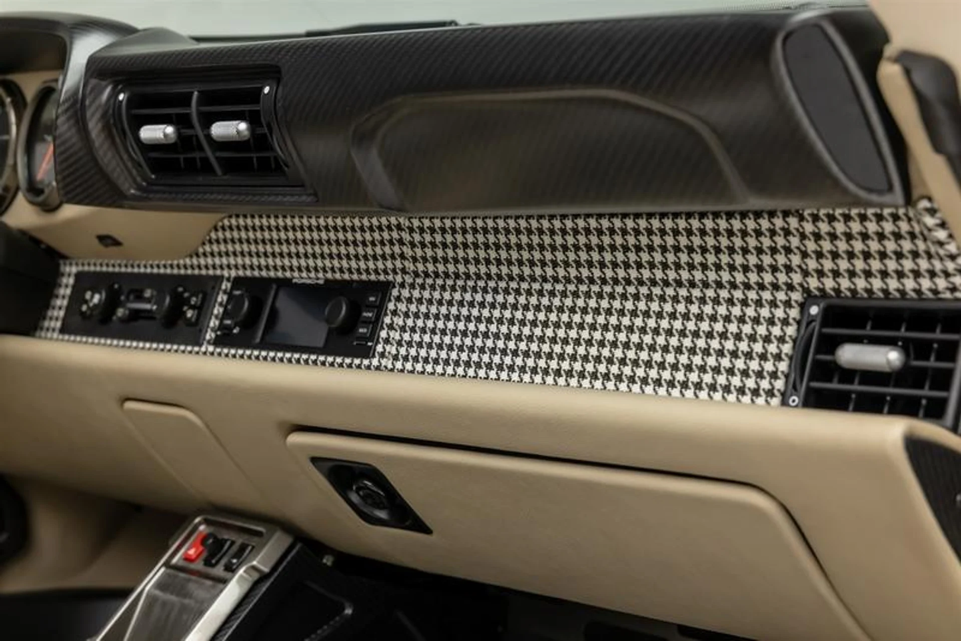 mph083_640303195_5763880_B_4_E09_4_DEF_9_AEF_6_BD_89859_E6_D3_097ff2248a