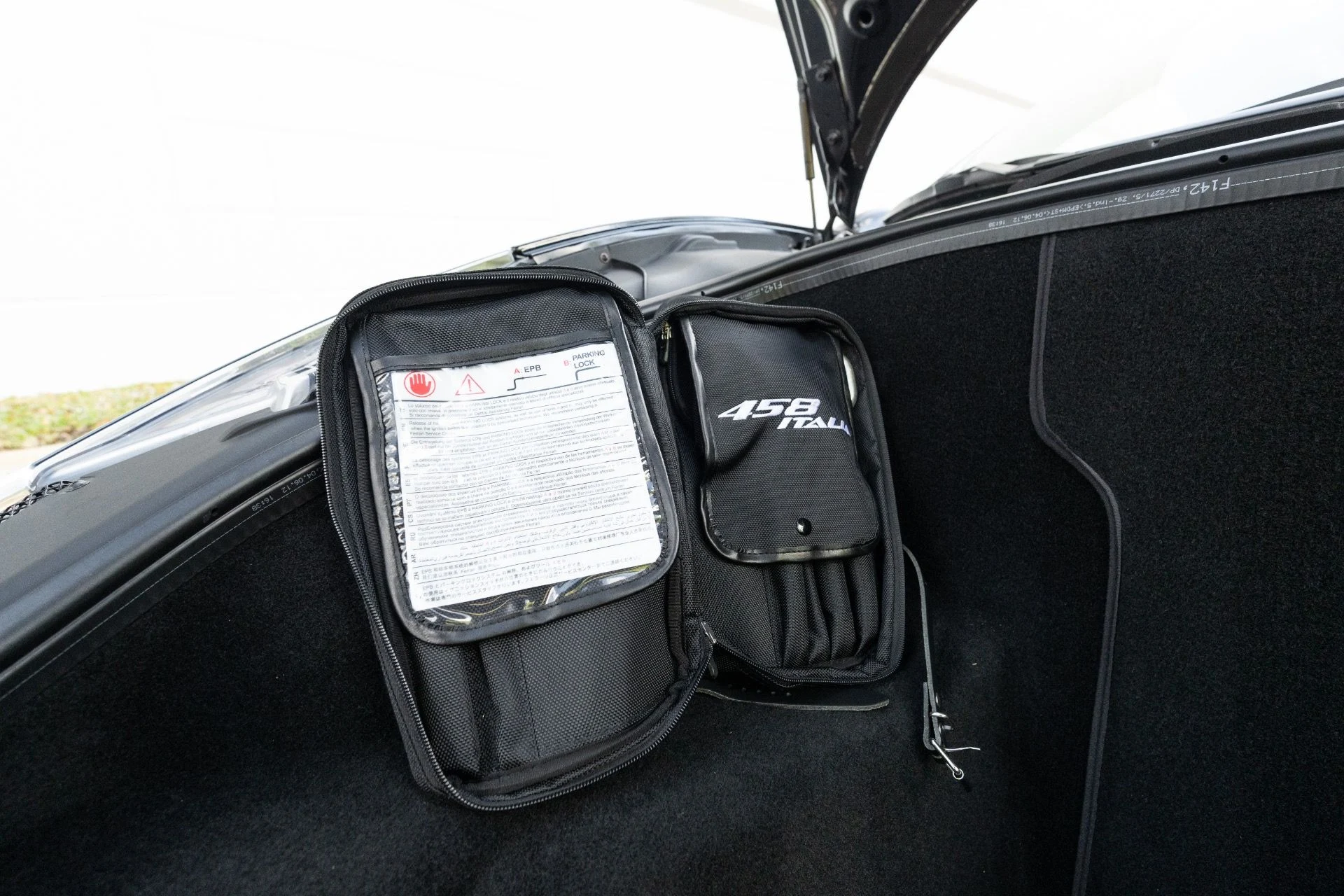 mph083_72864353_Used_2013_Ferrari_458_Italia_1773252668_0bbe427845