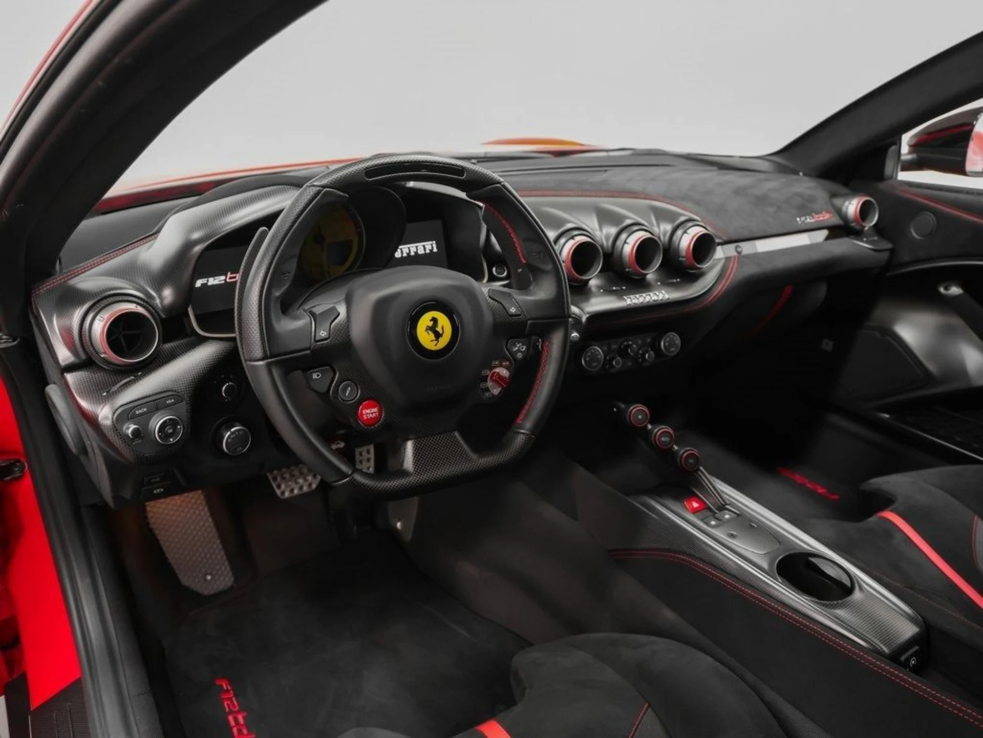 mph083_784870636_84_58af674373