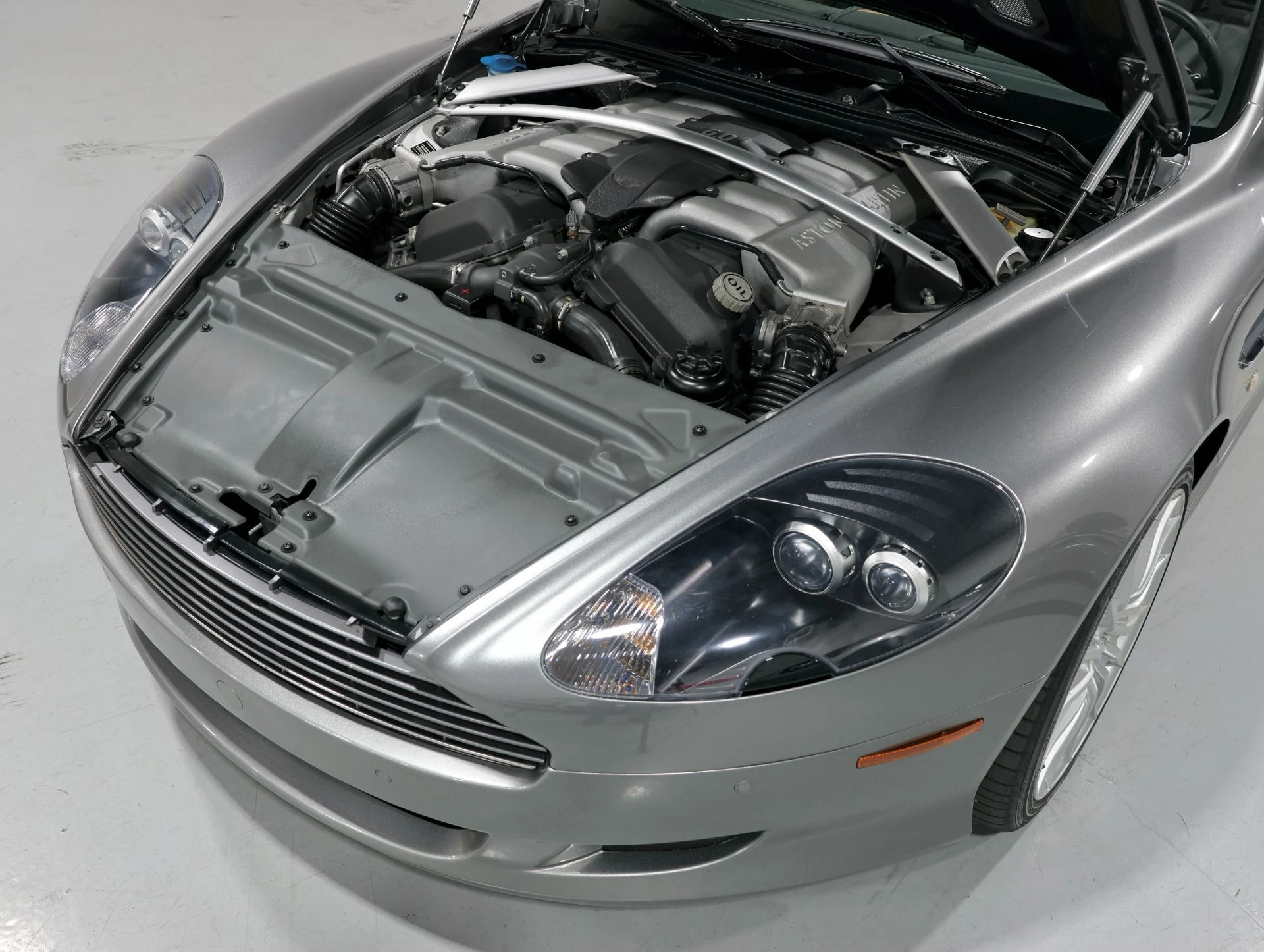 mph083_797965118_Used_2008_Aston_Martin_DB_9_V12_Volante_V12_Power_Only_18_K_Miles_Freshly_Serviced_All_Original_1750279132_cc145d8ba3