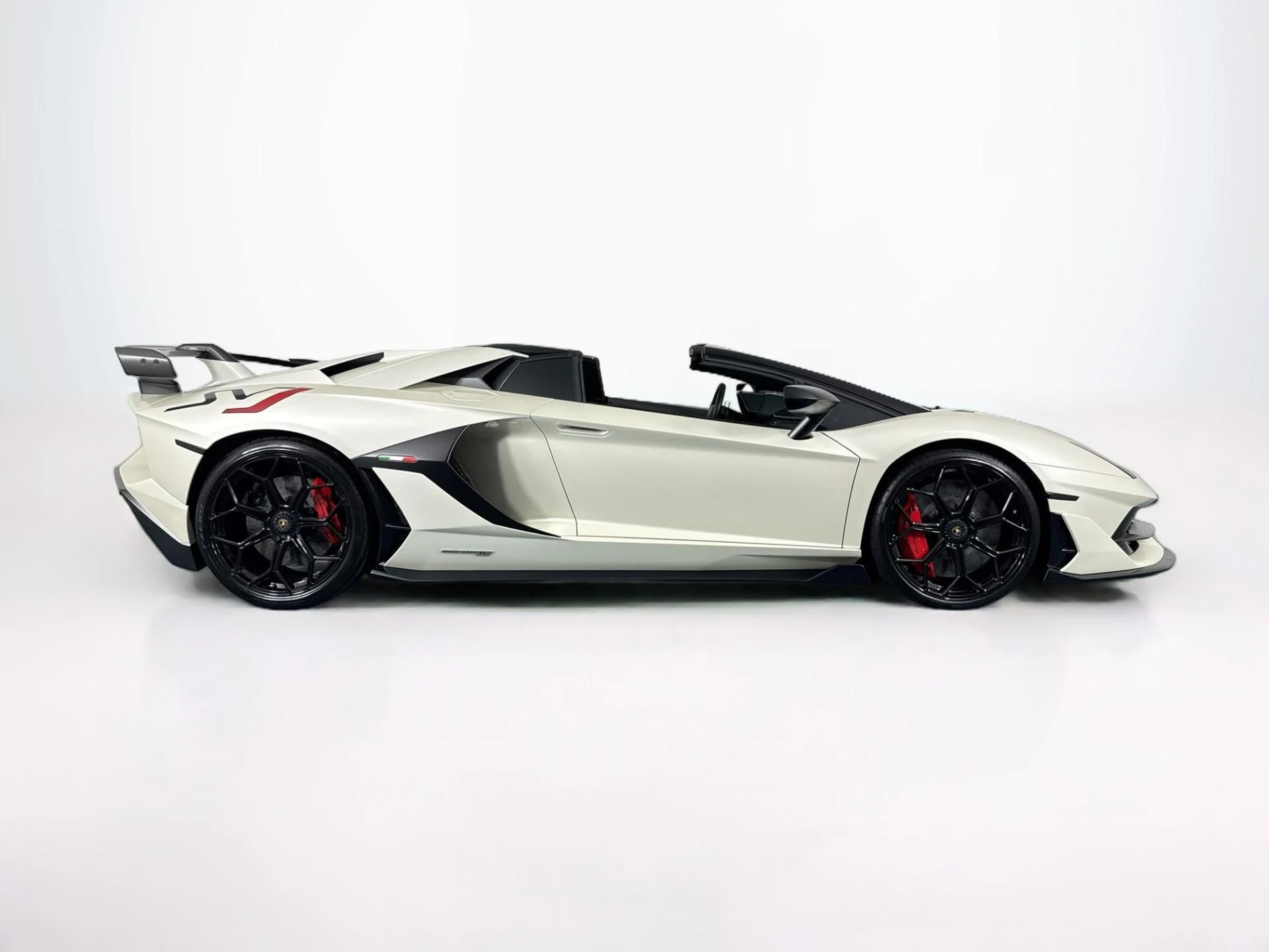 mph083_819566498_Used_2020_Lamborghini_Aventador_LP_770_4_SVJ_Roadster_1785540768_cd9bb1912d