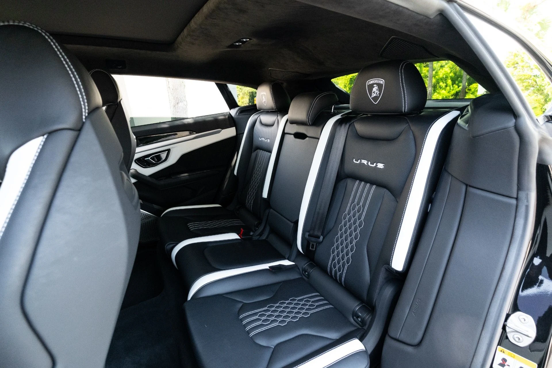 mph083_947743190_Used_2023_Lamborghini_Urus_S_1780940773_95296a00d7