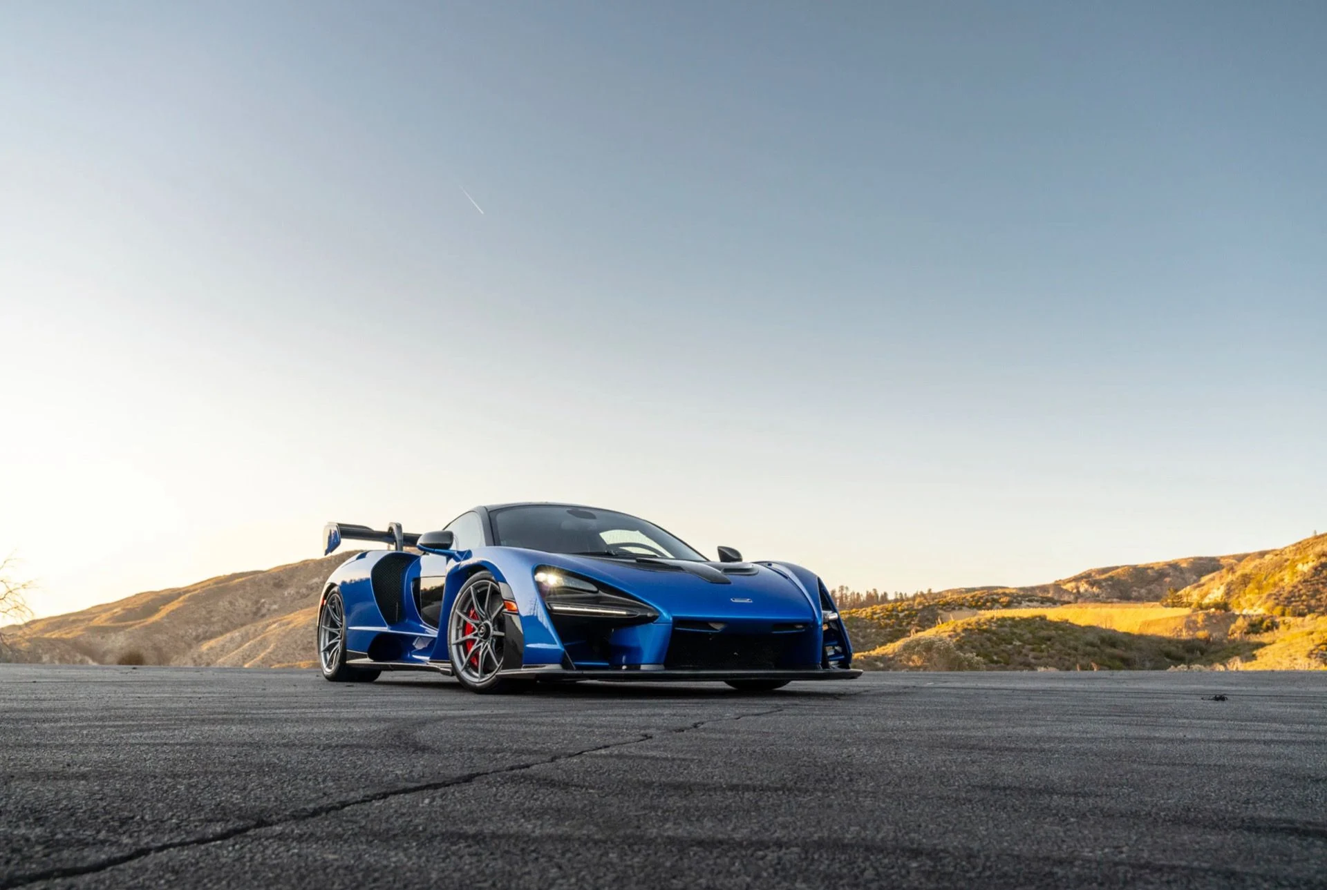 mph084_1079981995_Used_2019_Mc_Laren_Senna_Coupe_ULTRA_RARE_Only_1400_Miles_MSO_Options_Carbon_Fiber_Serviced_1650319778_ec6fff8dea