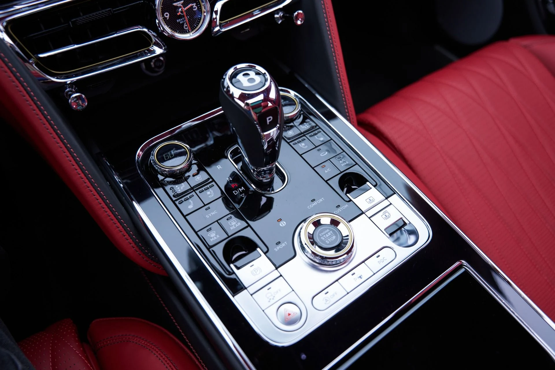 mph084_1467526241_Used_2022_Bentley_Flying_Spur_V8_1793212321_e3ddff0fcb