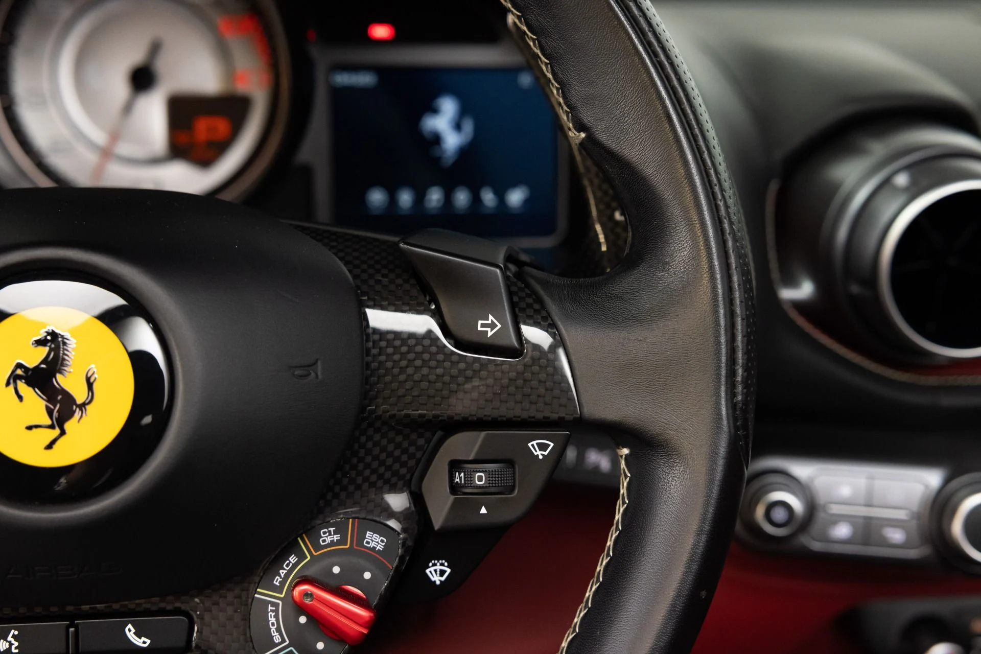 mph084_1825849207_Used_2021_Ferrari_812_GTS_1783705207_5d324a0452
