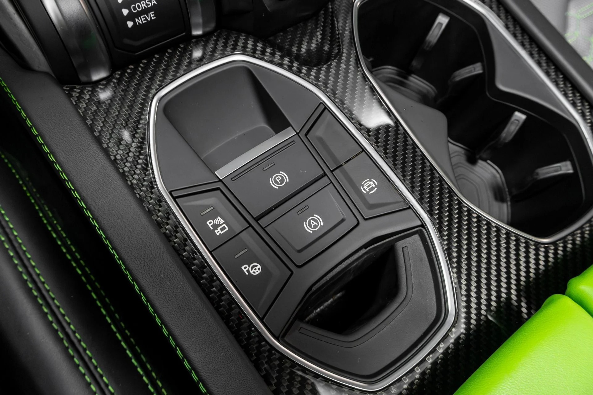 mph084_1829162745_Used_2022_Lamborghini_Urus_1771543126_d775257884